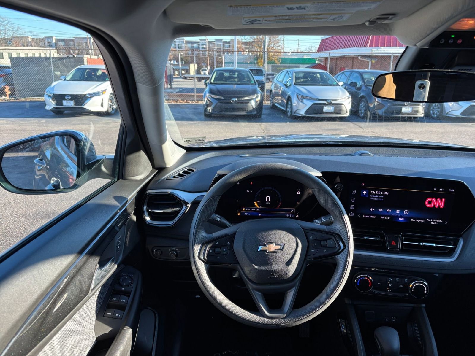 Thumbnail: 2025 Chevrolet TrailBlazer - 32