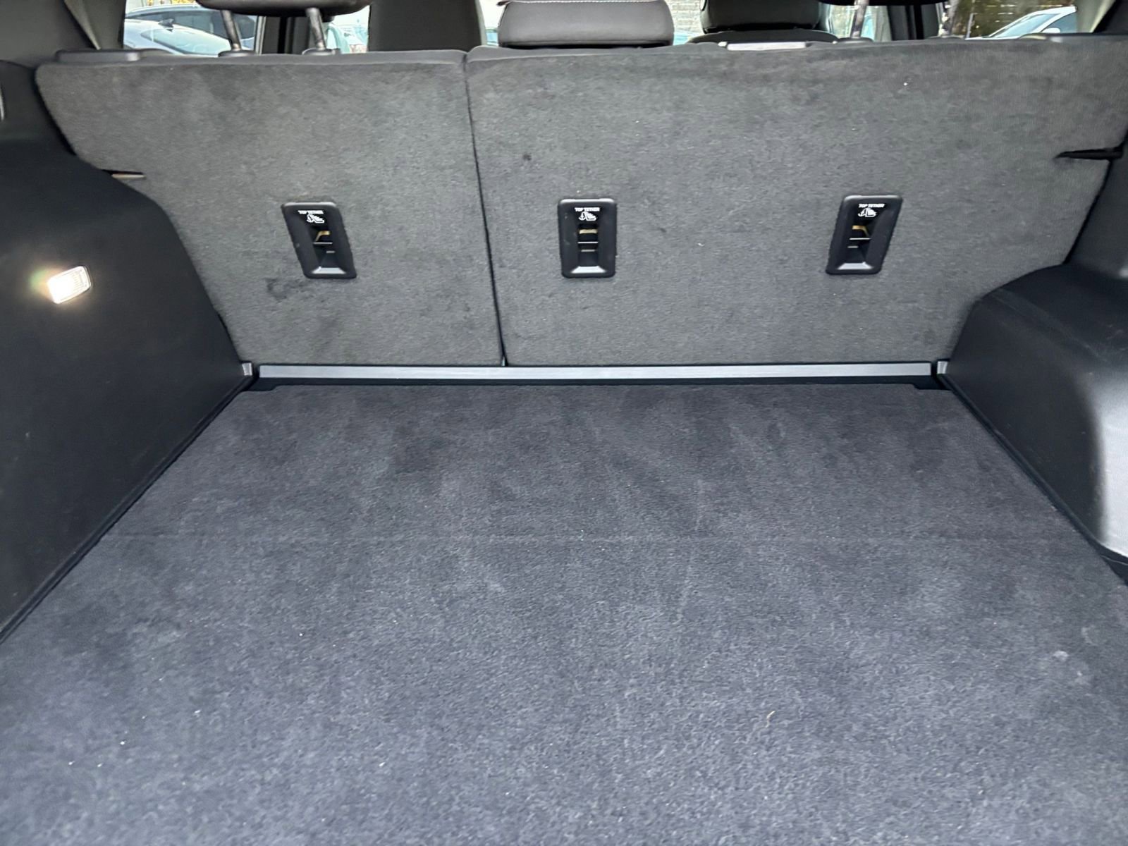 Thumbnail: 2025 Chevrolet Equinox - 30