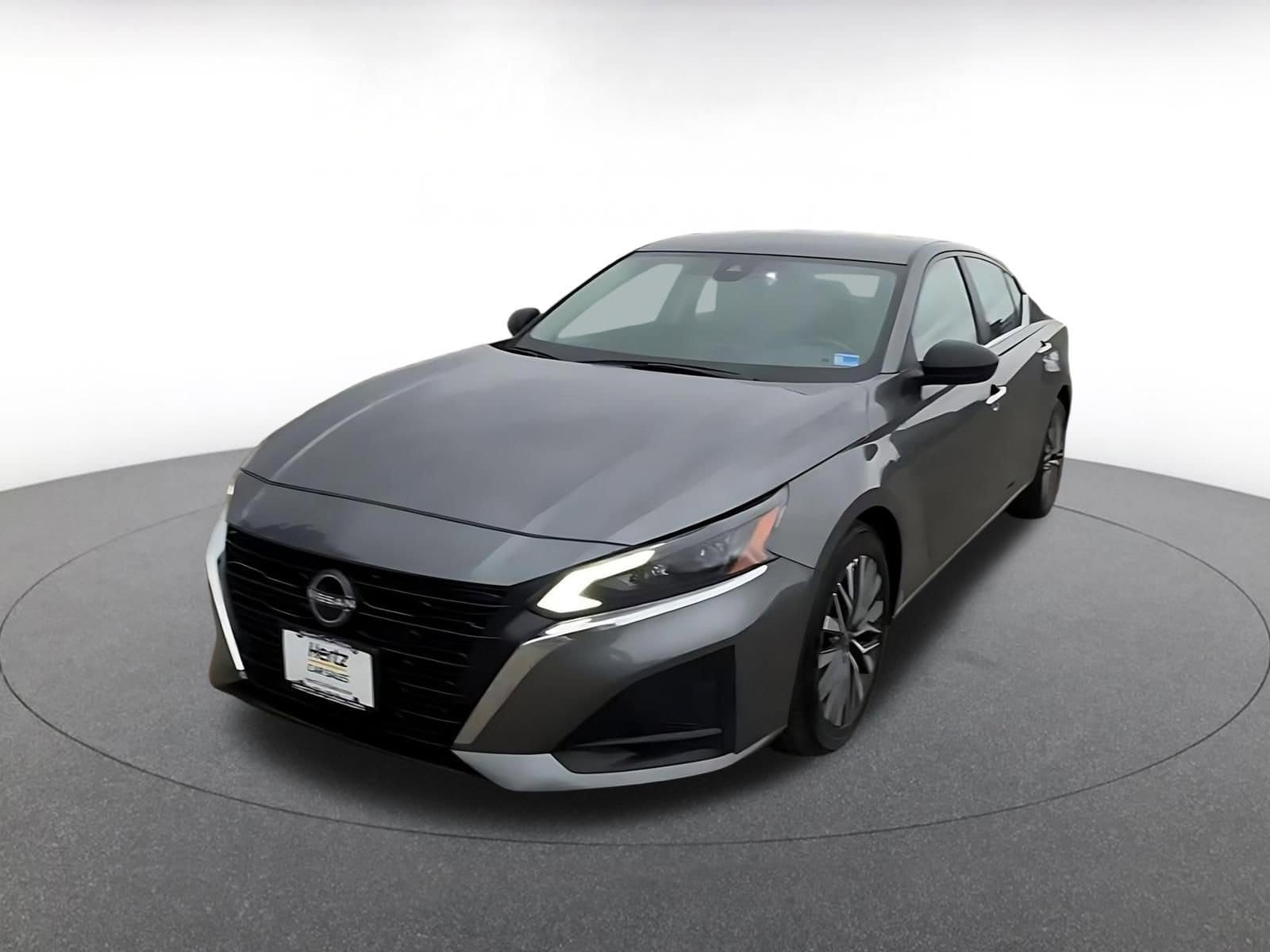 Thumbnail: 2025 Nissan Altima - 7