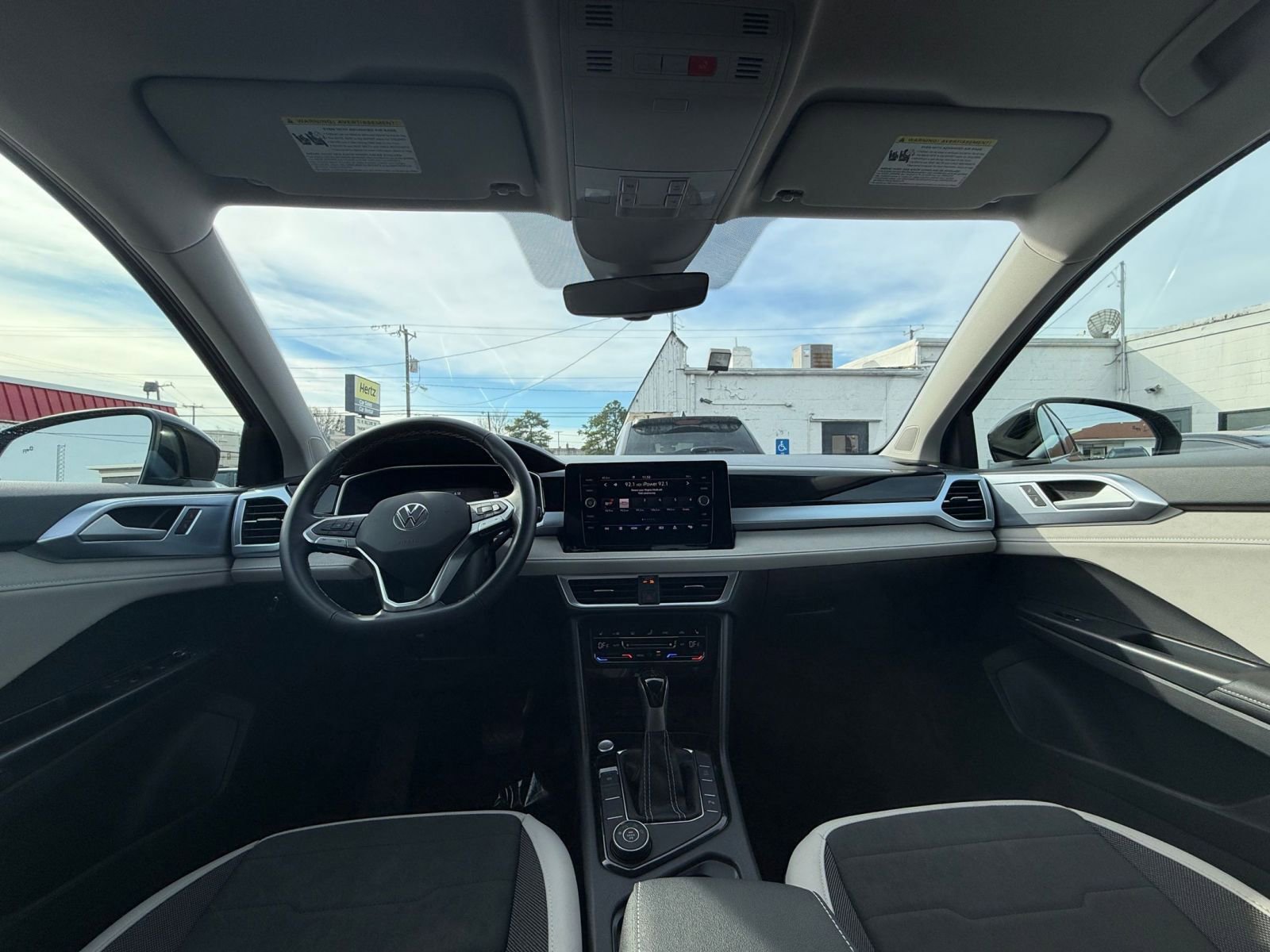 Thumbnail: 2025 Volkswagen Taos - 33