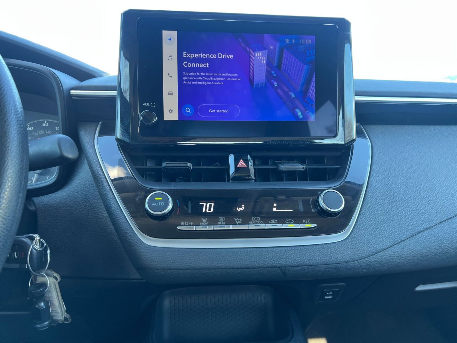 Thumbnail: 2025 Toyota Corolla - 18