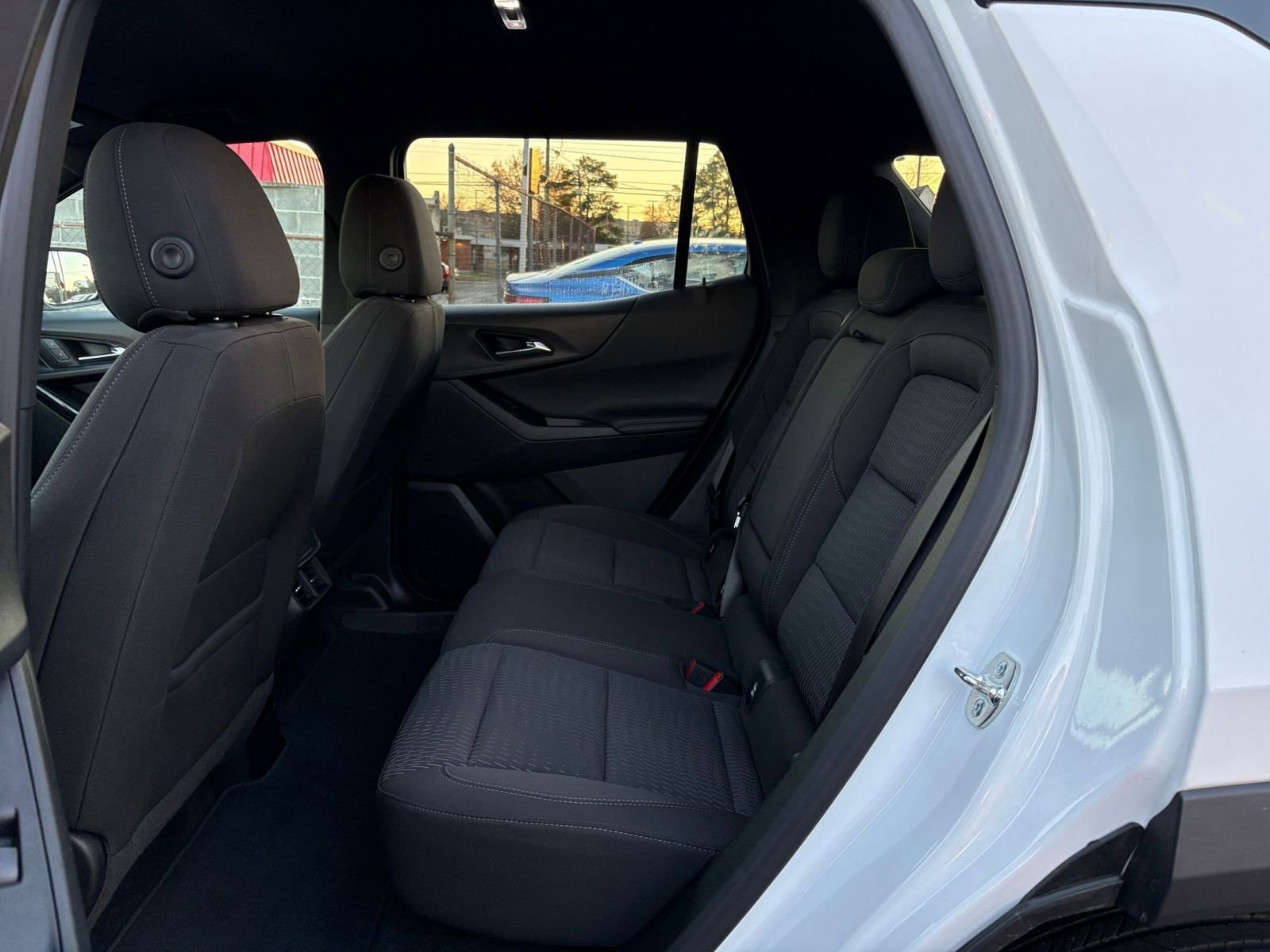 Thumbnail: 2025 Chevrolet Equinox - 24