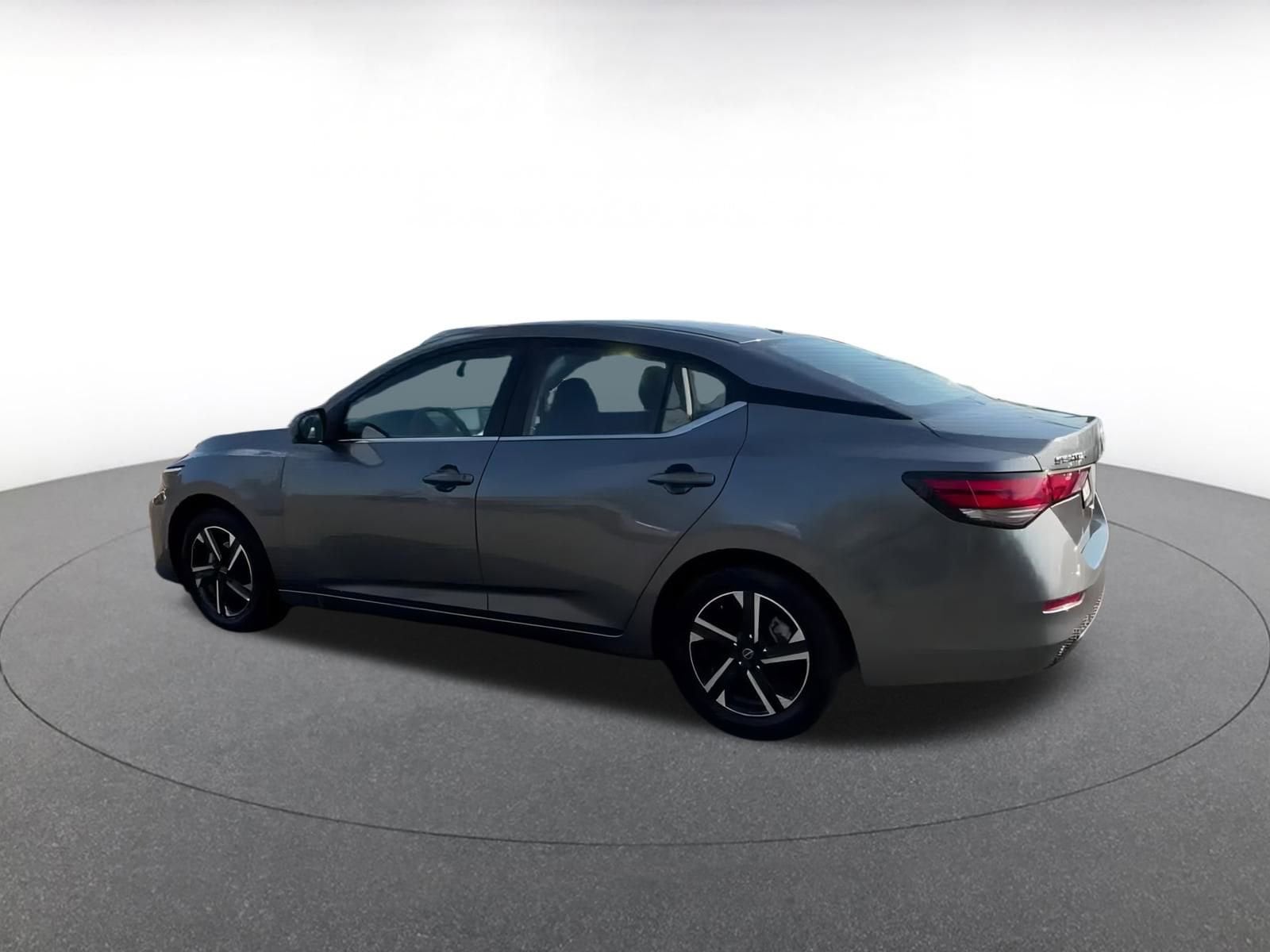 Thumbnail: 2024 Nissan Sentra - 10