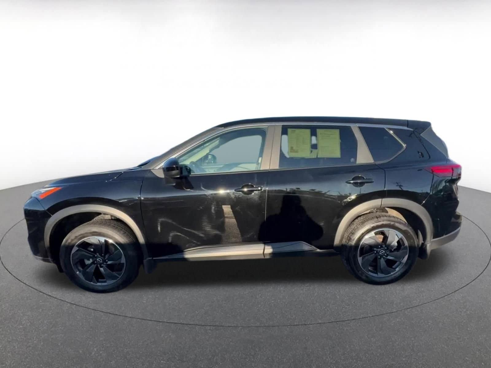 Thumbnail: 2024 Nissan Rogue - 9