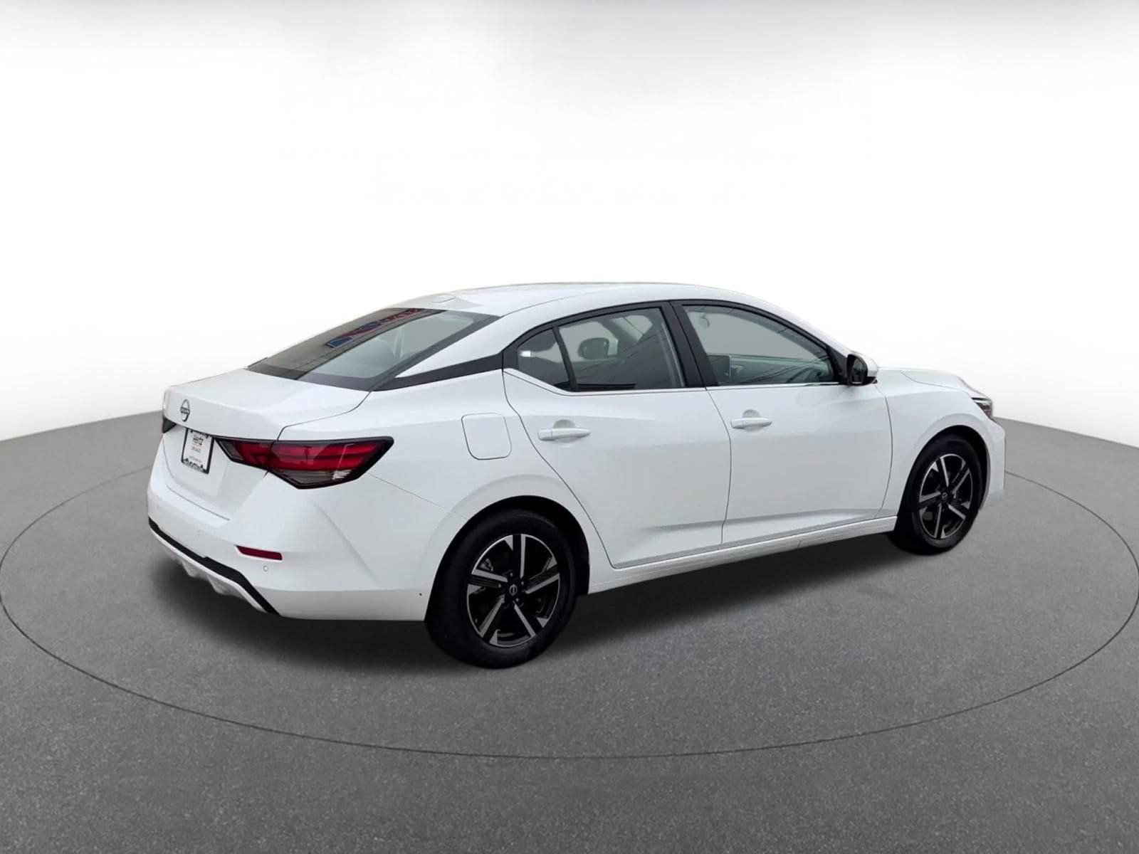 Thumbnail: 2025 Nissan Sentra - 14