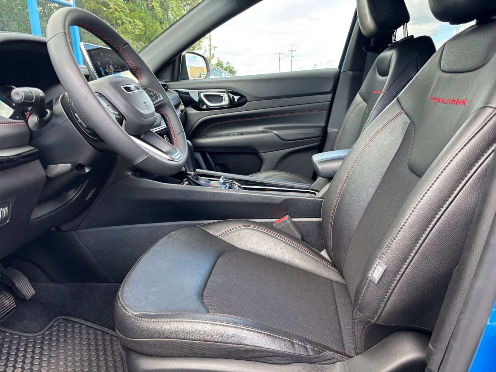 Thumbnail: 2025 Jeep Compass - 25