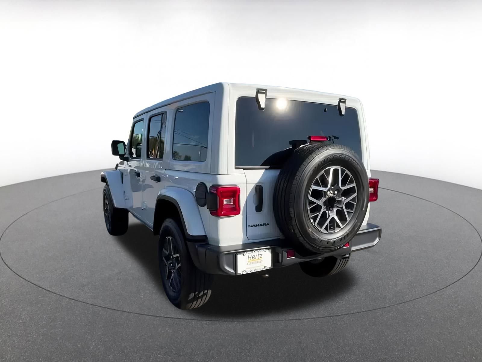 Thumbnail: 2025 Jeep Wrangler - 15