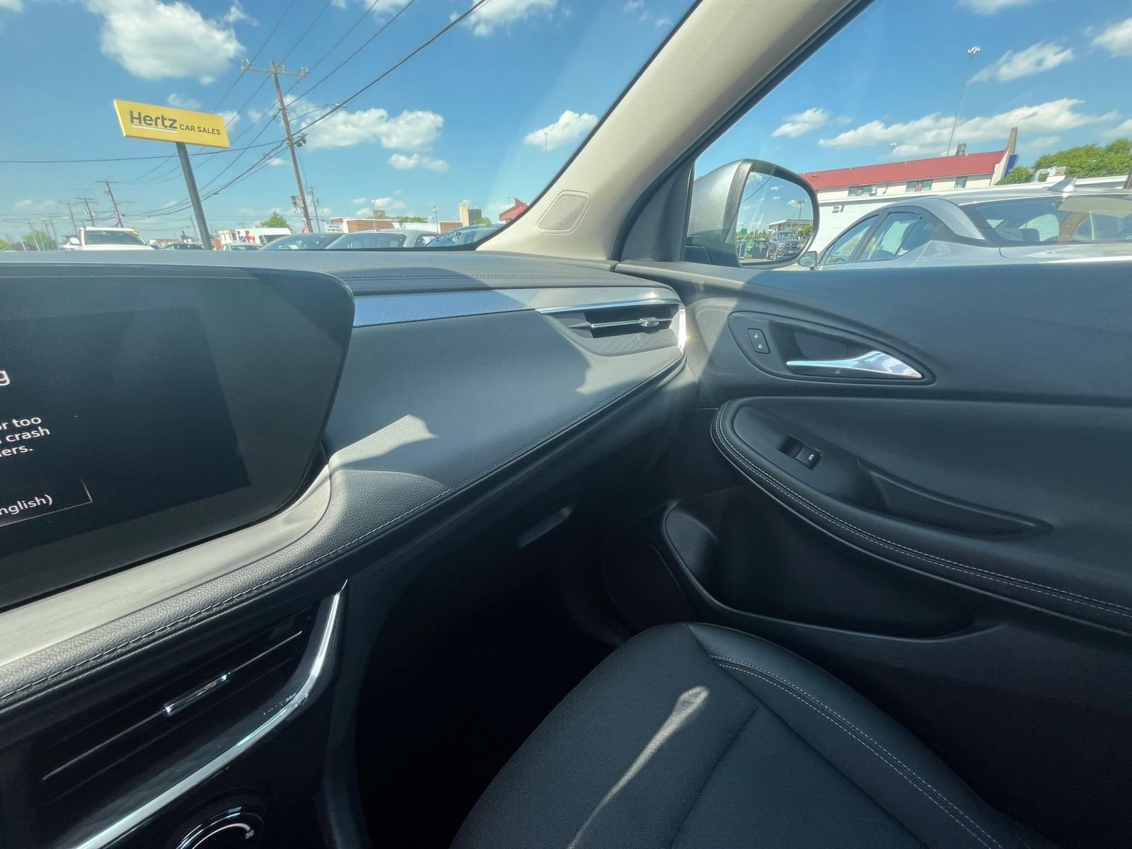 Thumbnail: 2025 Buick Encore GX - 32