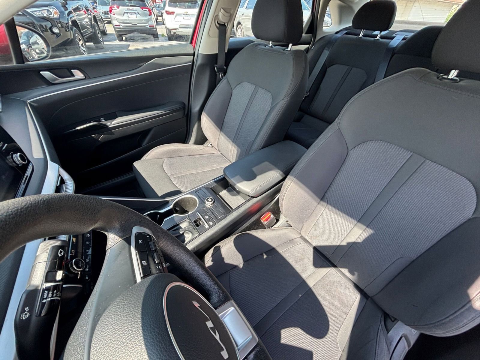 Thumbnail: 2023 Kia K5 - 34