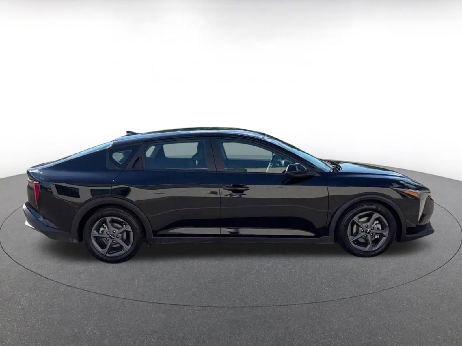 Thumbnail: 2025 Kia K4 - 16