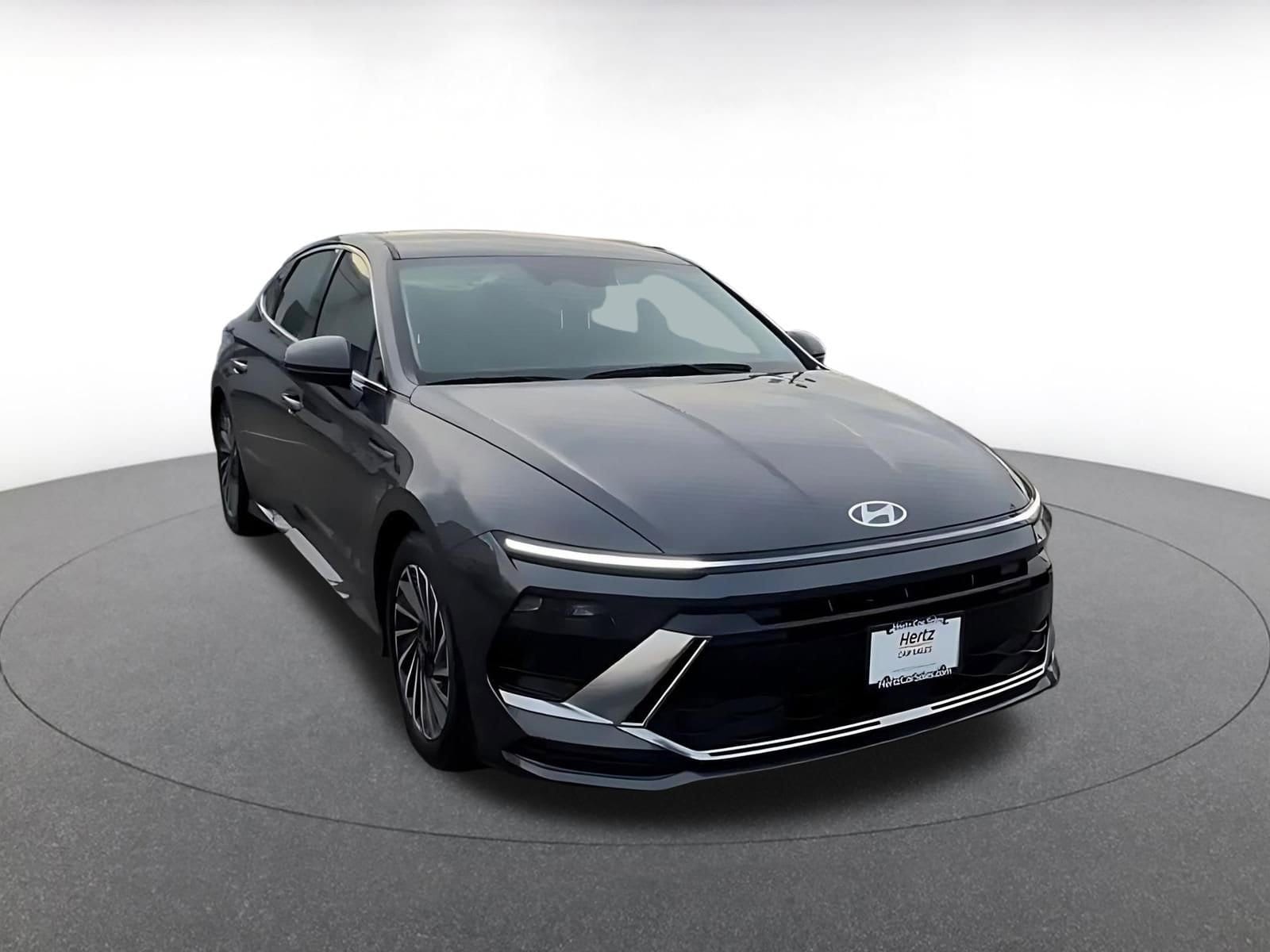 Thumbnail: 2025 Hyundai Sonata - 3