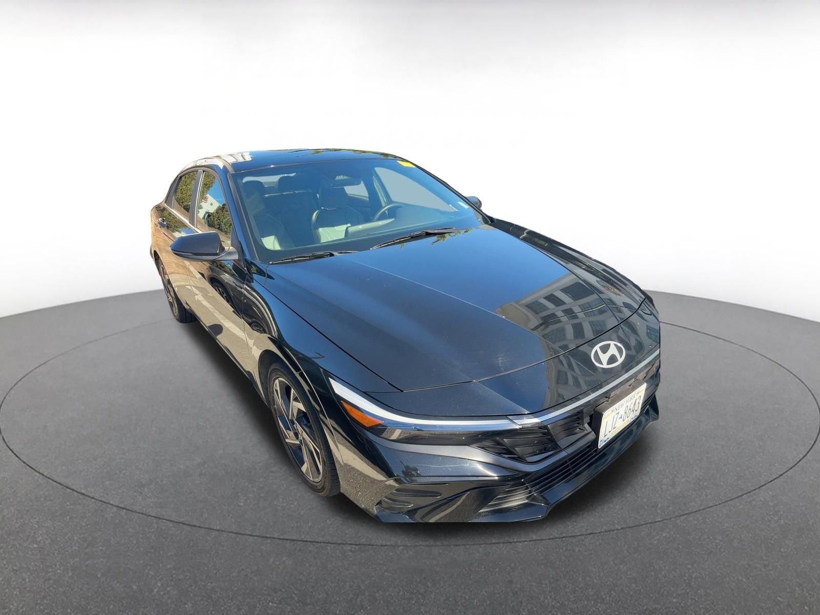 Thumbnail: 2025 Hyundai Elantra - 1