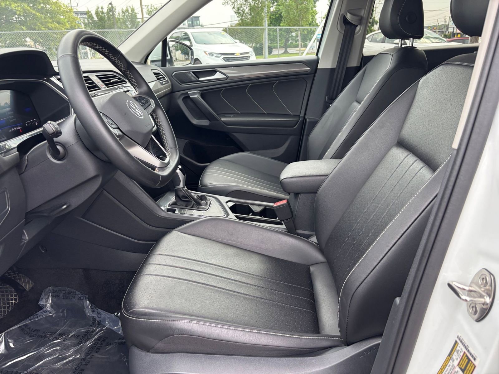 2024 Volkswagen Tiguan 2.0T 27