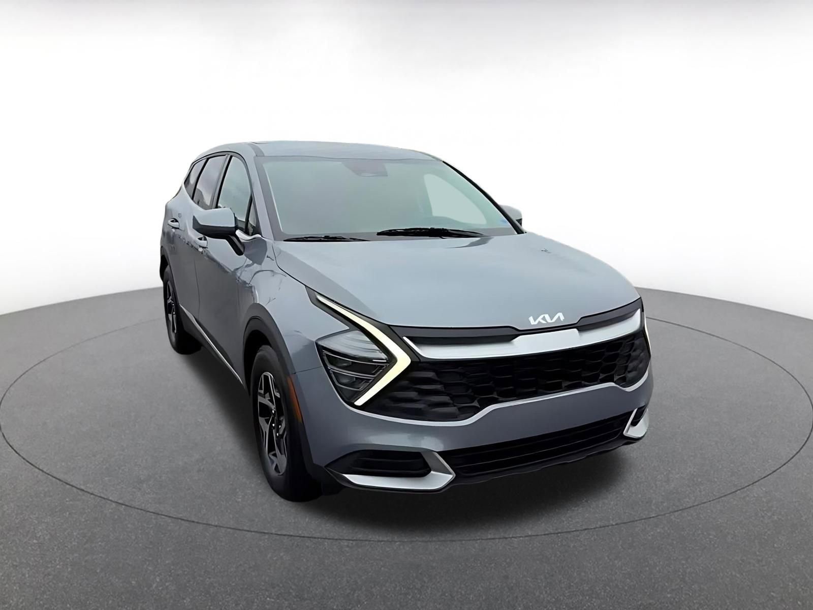 Thumbnail: 2025 Kia Sportage - 3