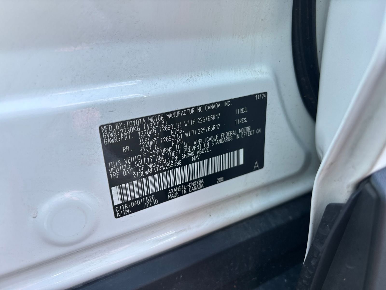 Thumbnail: 2025 Toyota RAV4 - 28