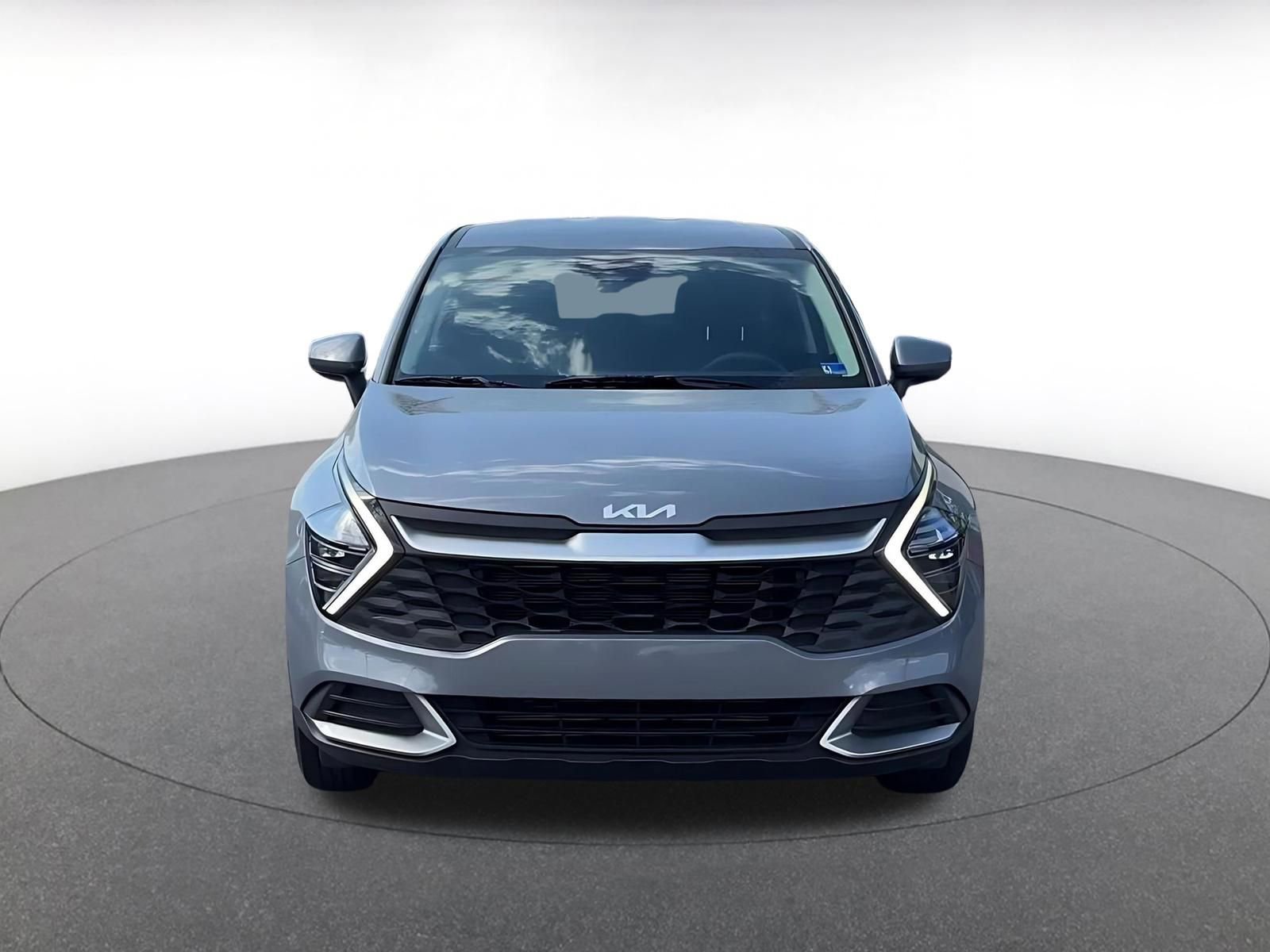 Thumbnail: 2025 Kia Sportage - 4