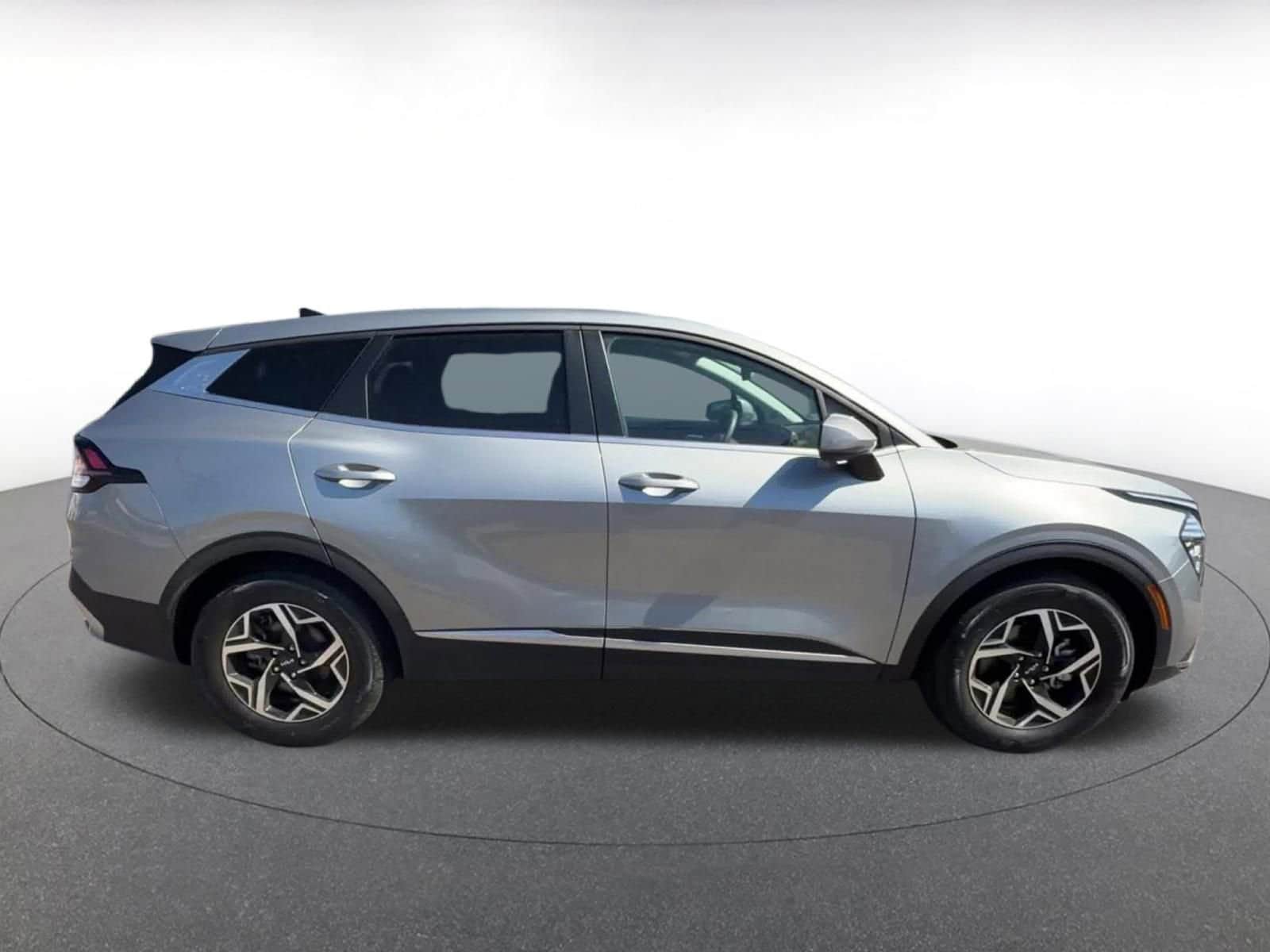 Thumbnail: 2025 Kia Sportage - 16