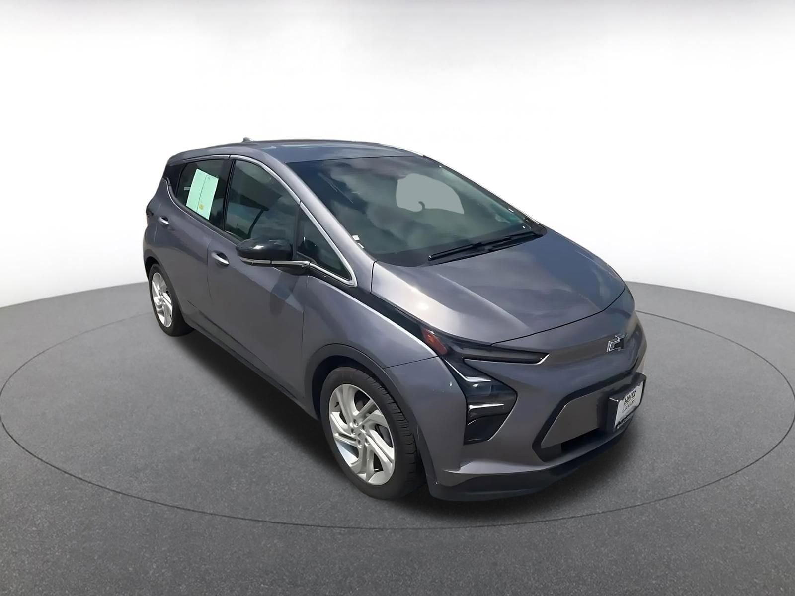 Thumbnail: 2023 Chevrolet Bolt EV - 3