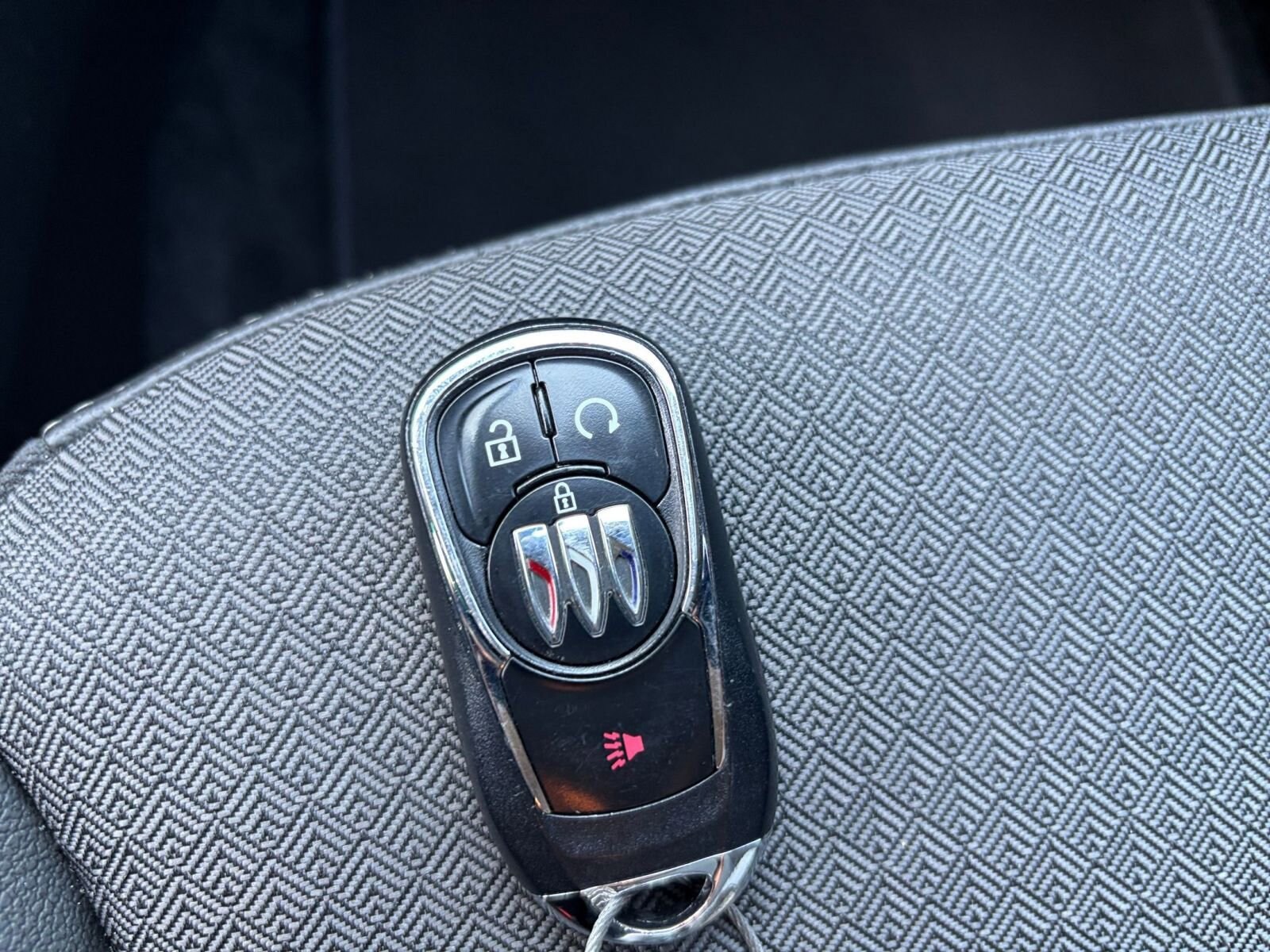 Thumbnail: 2025 Buick Encore GX - 22