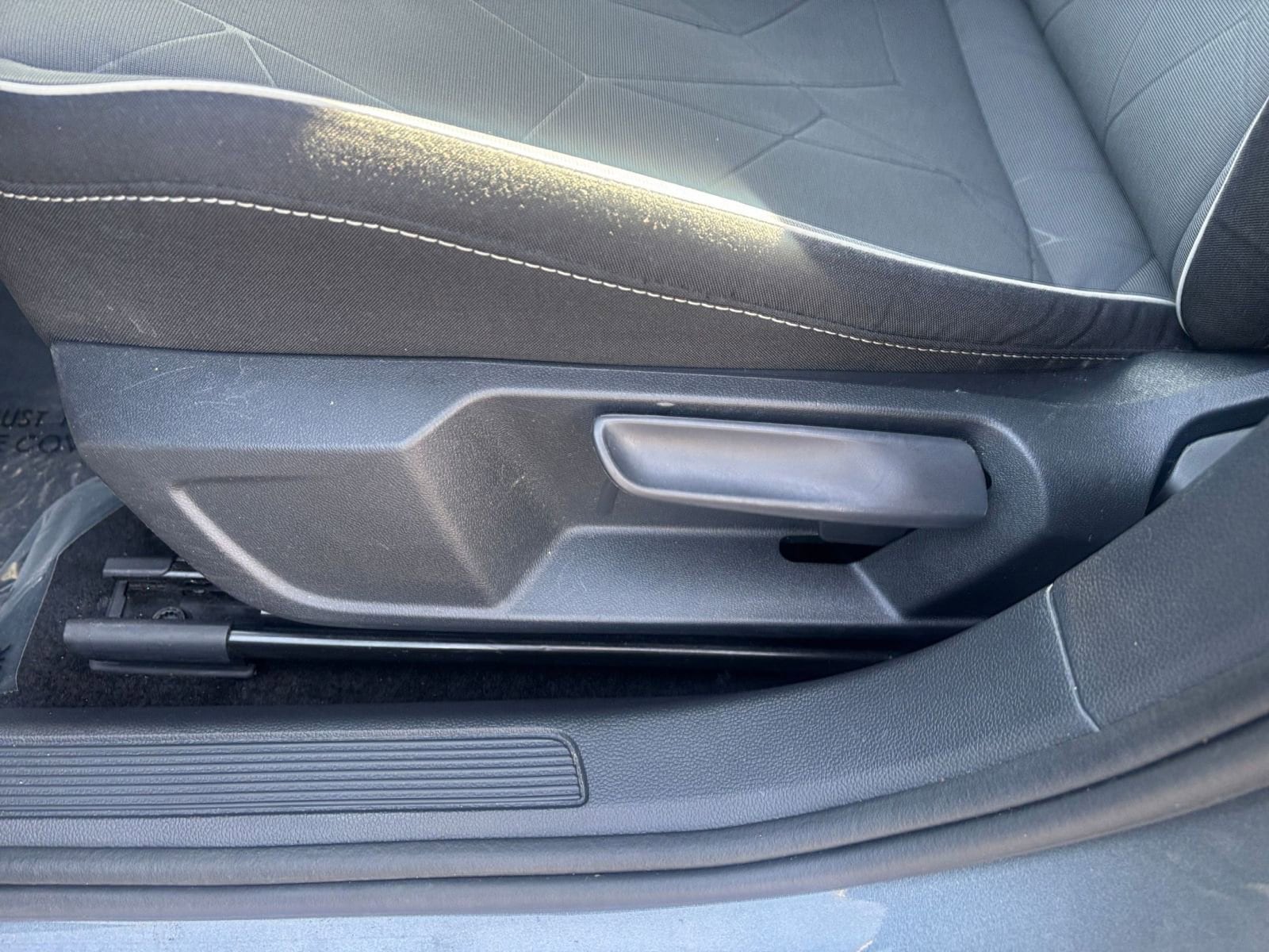 Thumbnail: 2025 Volkswagen Jetta - 22