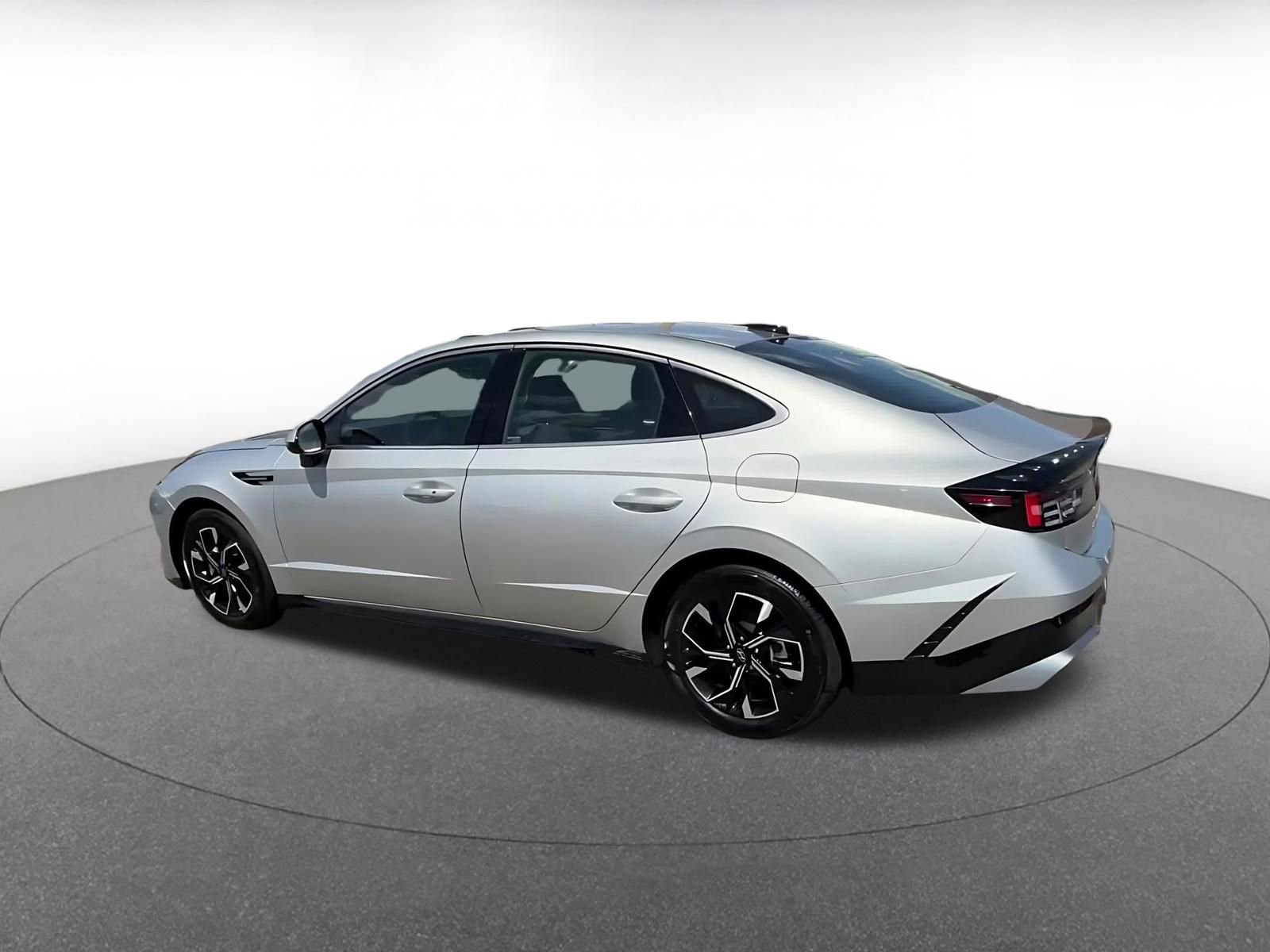 Thumbnail: 2025 Hyundai Sonata - 11