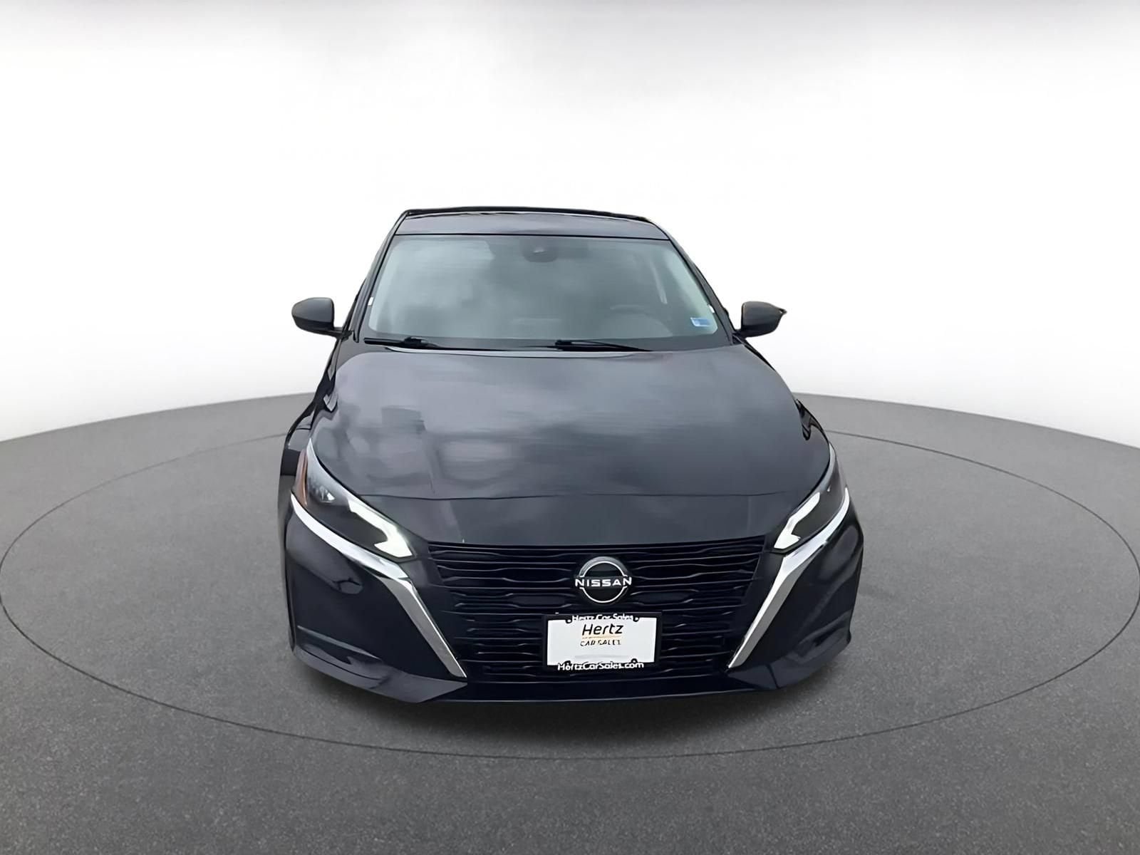 Thumbnail: 2025 Nissan Altima - 4