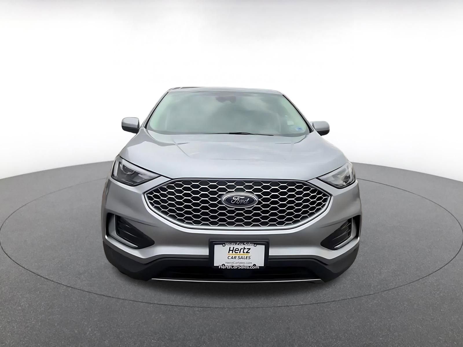 Thumbnail: 2024 Ford Edge - 4