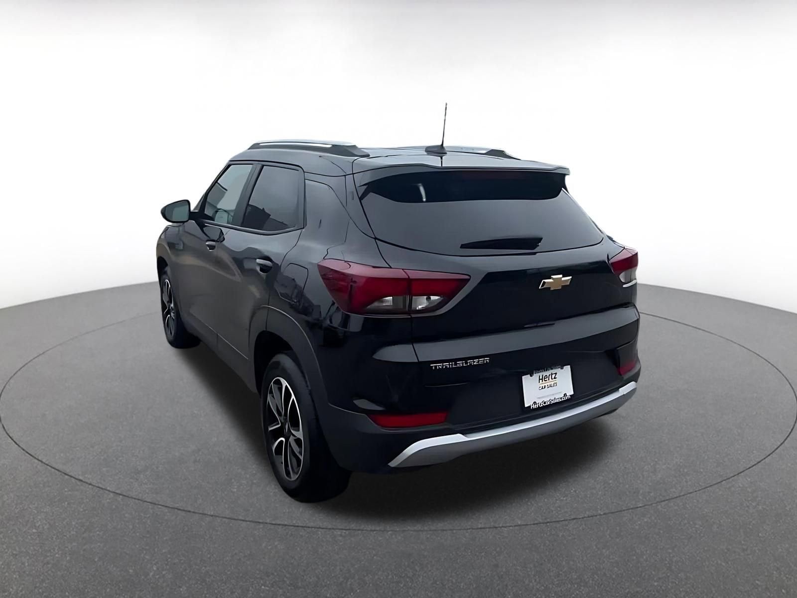 Thumbnail: 2025 Chevrolet TrailBlazer - 11