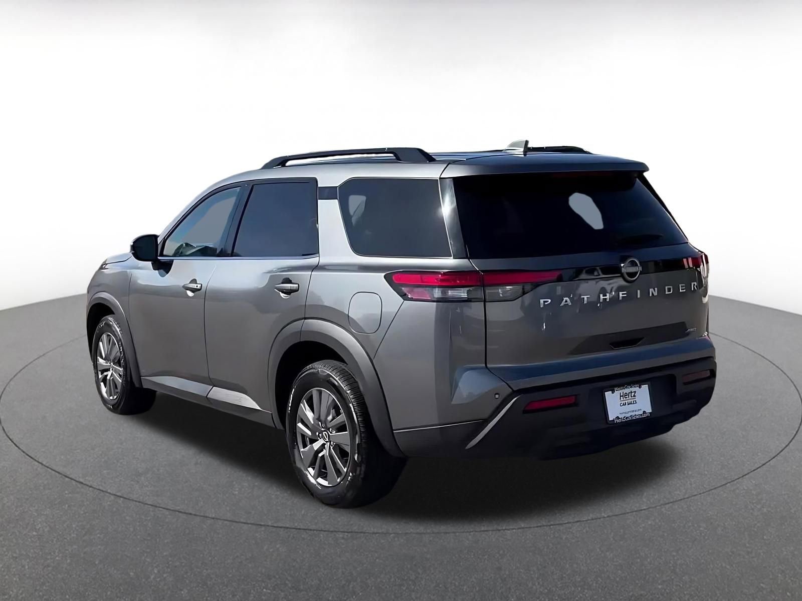 Thumbnail: 2025 Nissan Pathfinder - 11