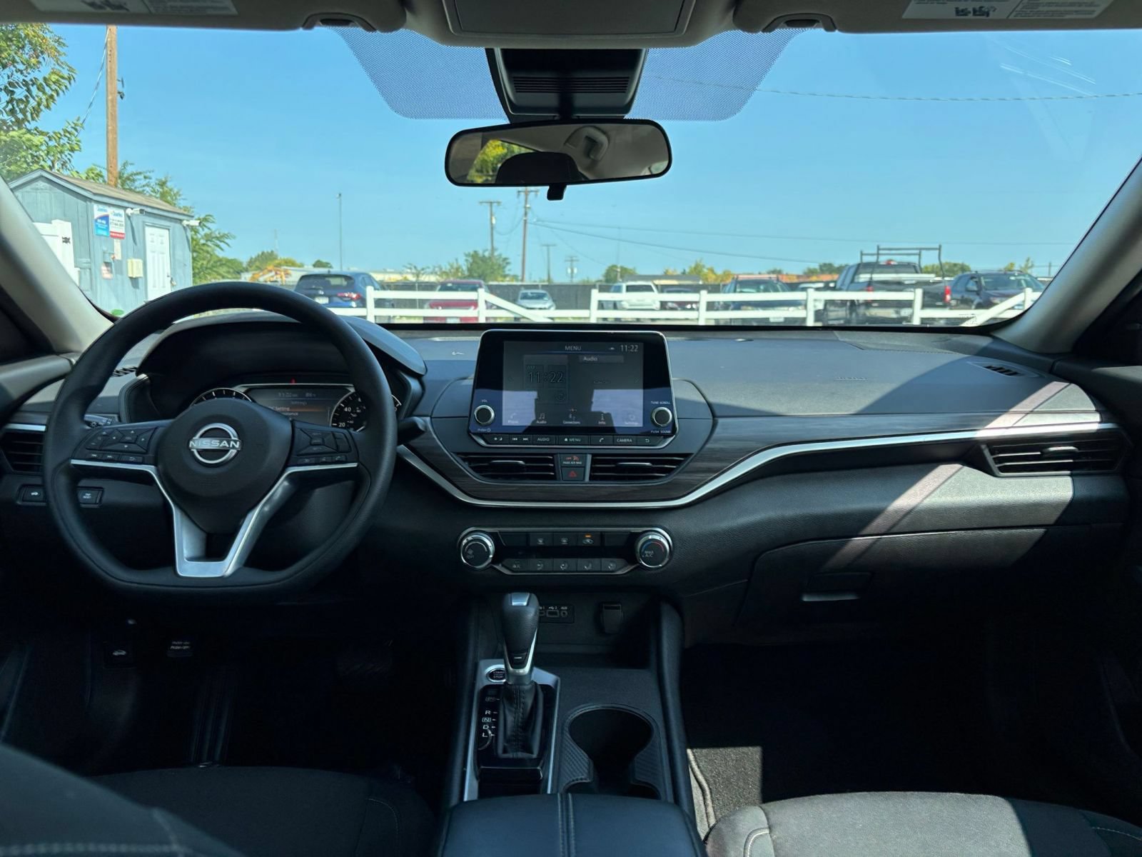 Thumbnail: 2025 Nissan Altima - 32