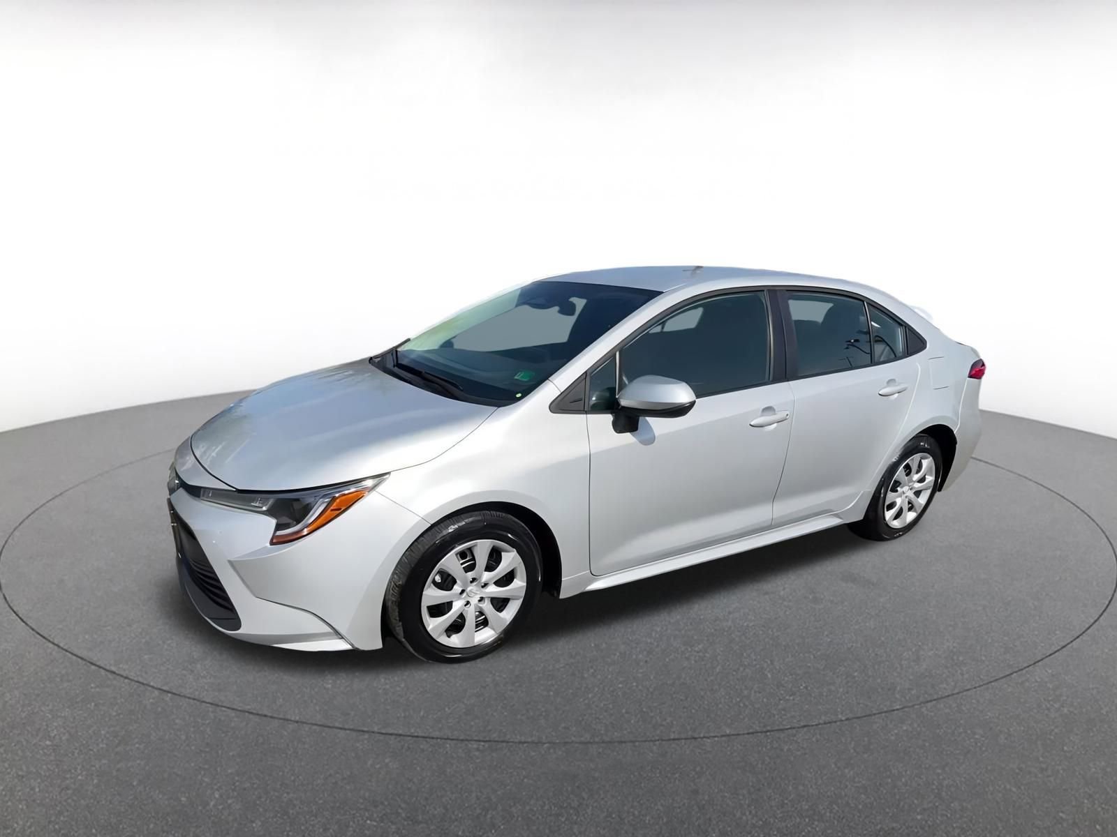 Thumbnail: 2024 Toyota Corolla - 8