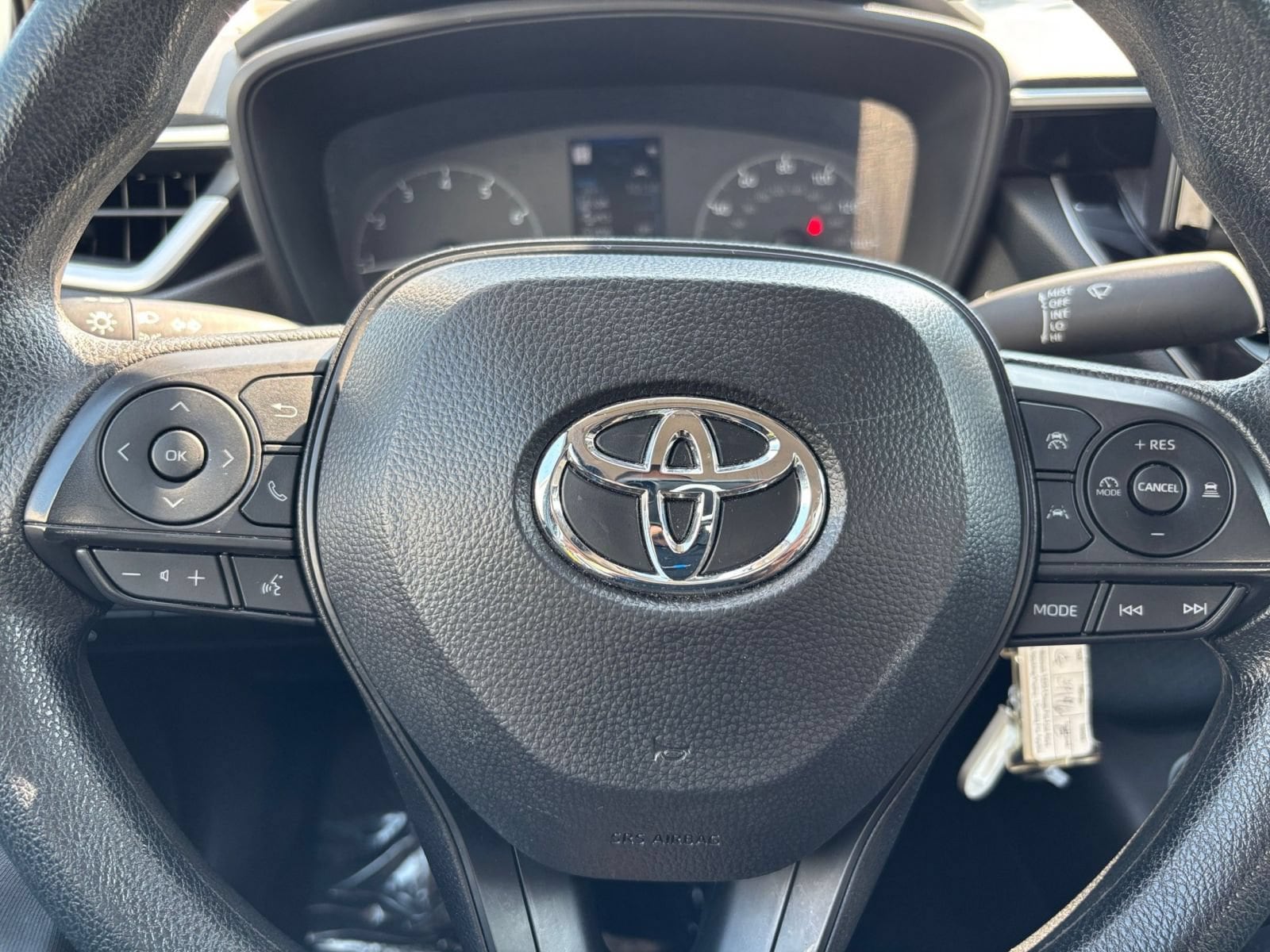 Thumbnail: 2025 Toyota Corolla - 25