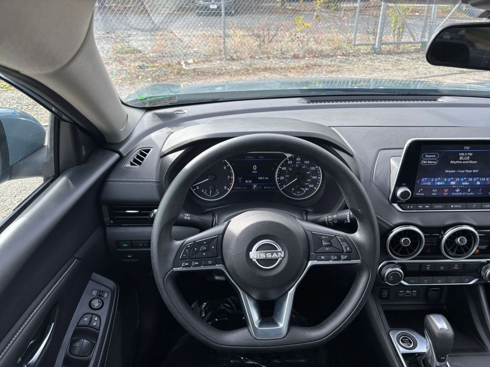 Thumbnail: 2024 Nissan Sentra - 32