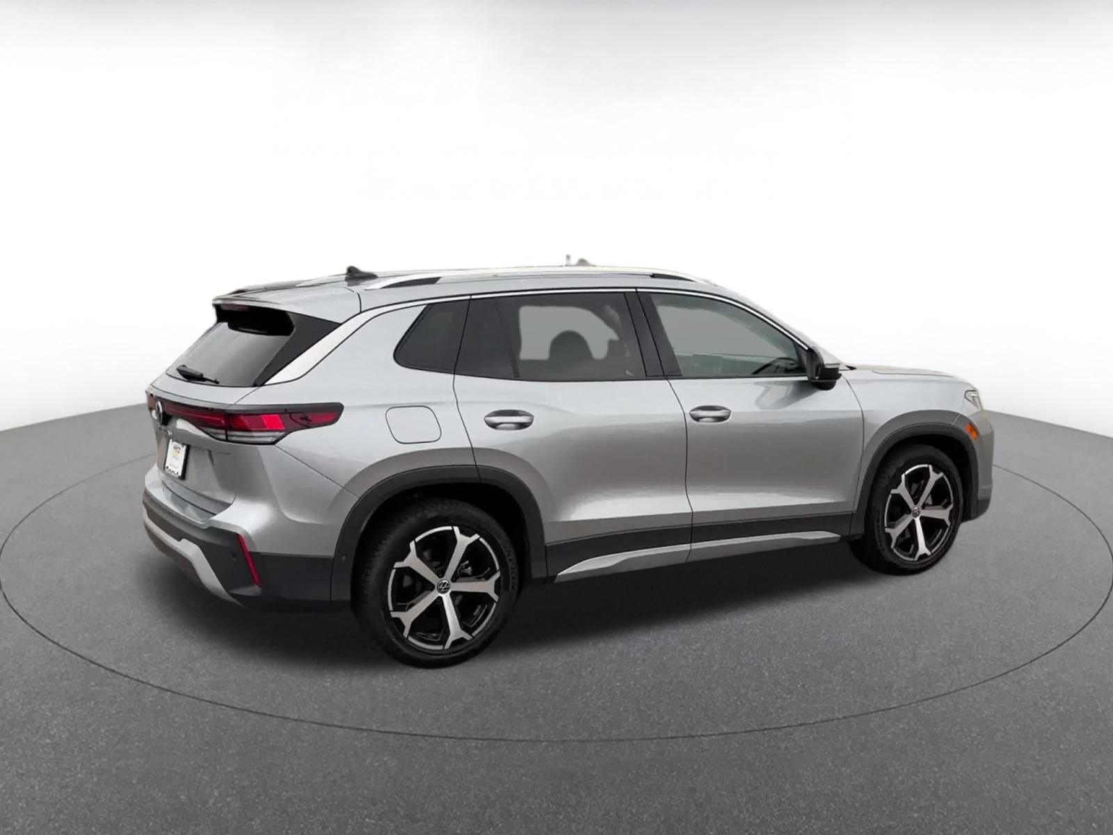 Thumbnail: 2026 Volkswagen Tiguan - 14