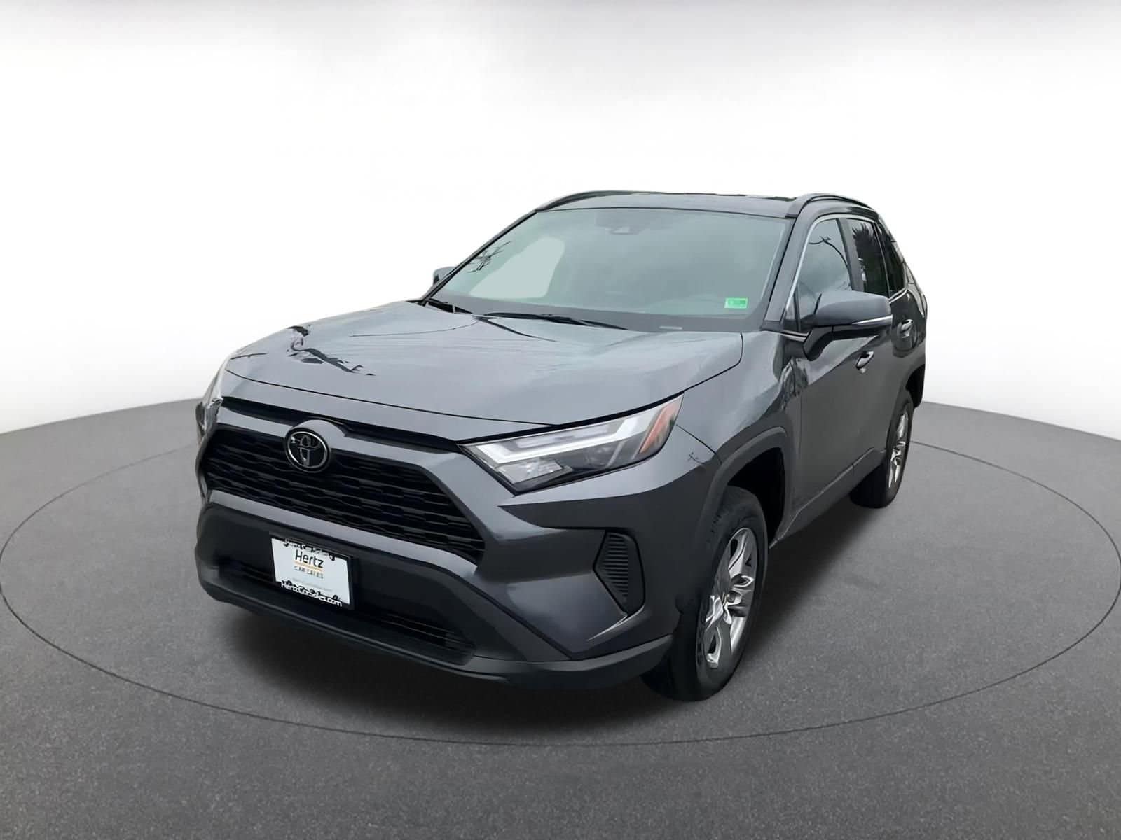 2024 Toyota RAV4 XLE 6