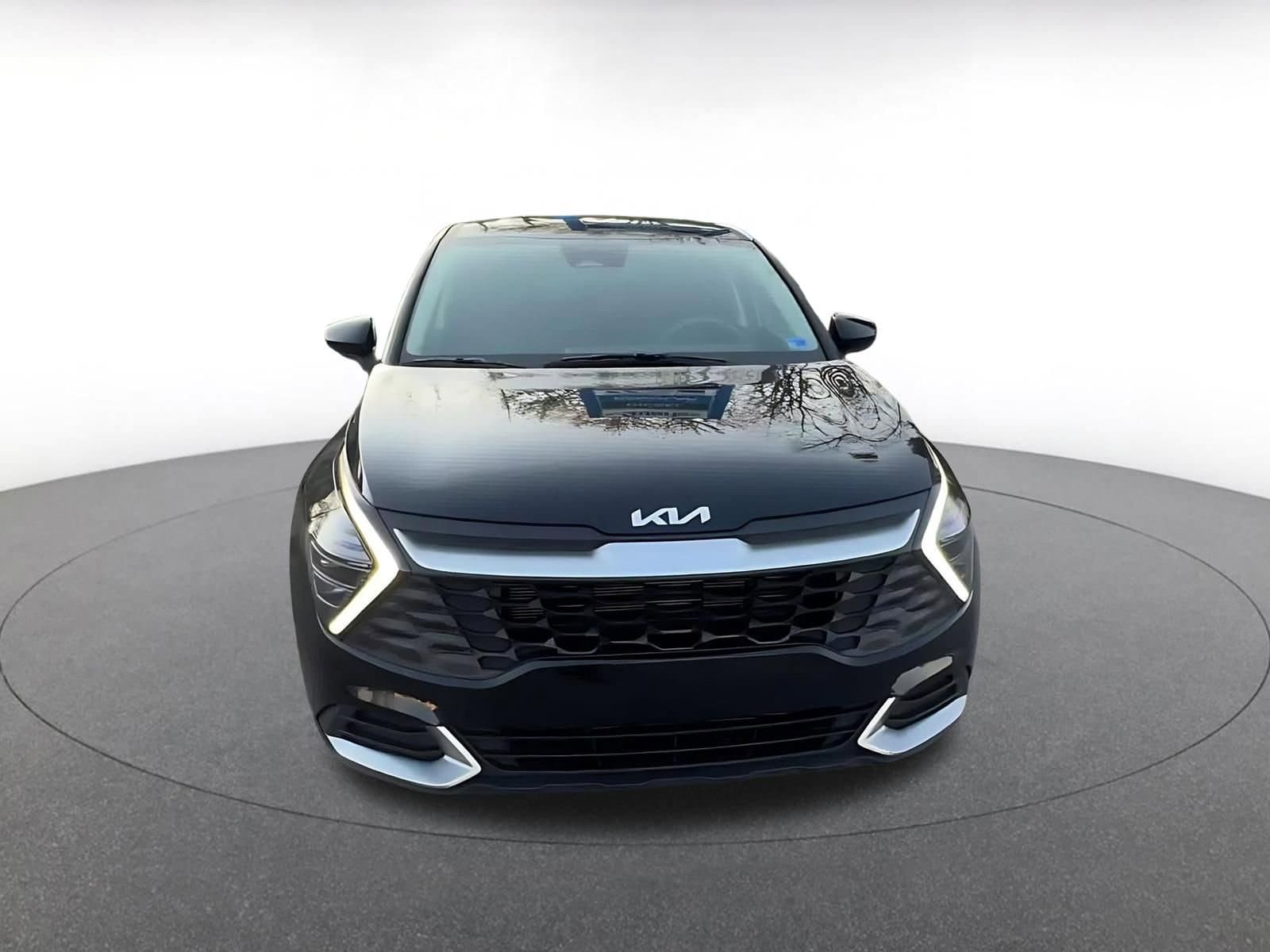 Thumbnail: 2025 Kia Sportage - 4