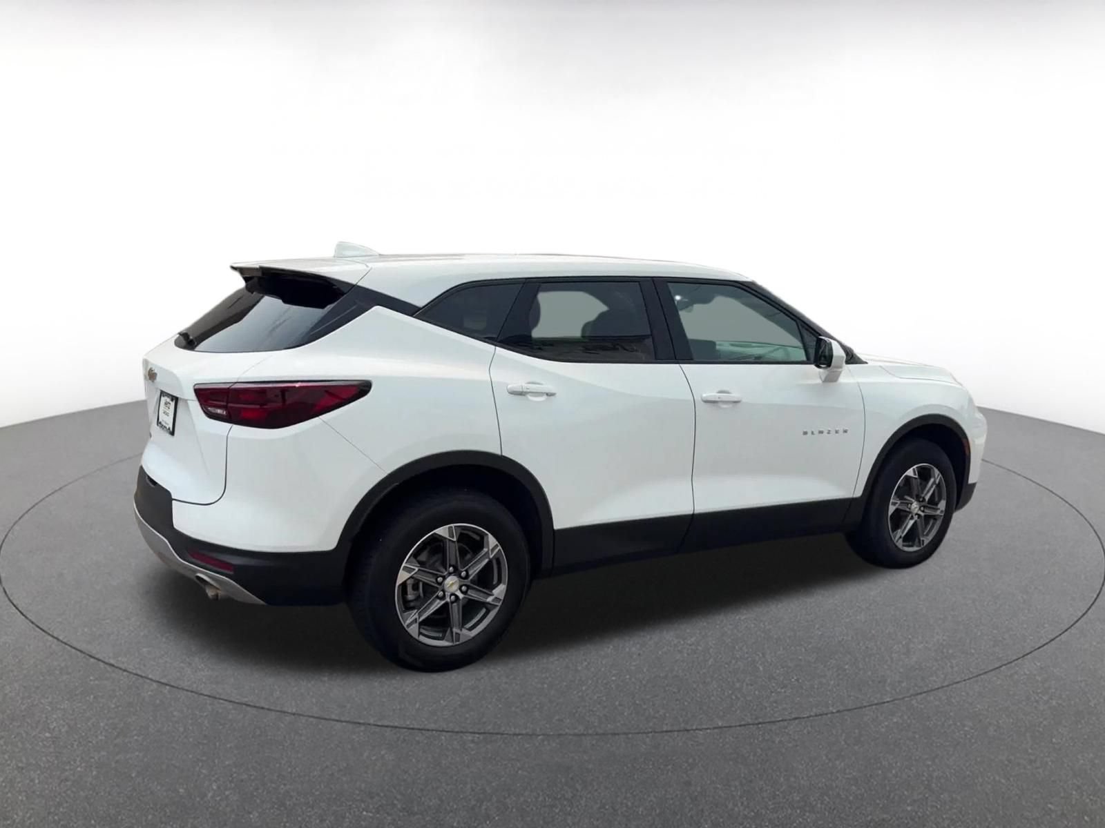 Thumbnail: 2025 Chevrolet Blazer - 14