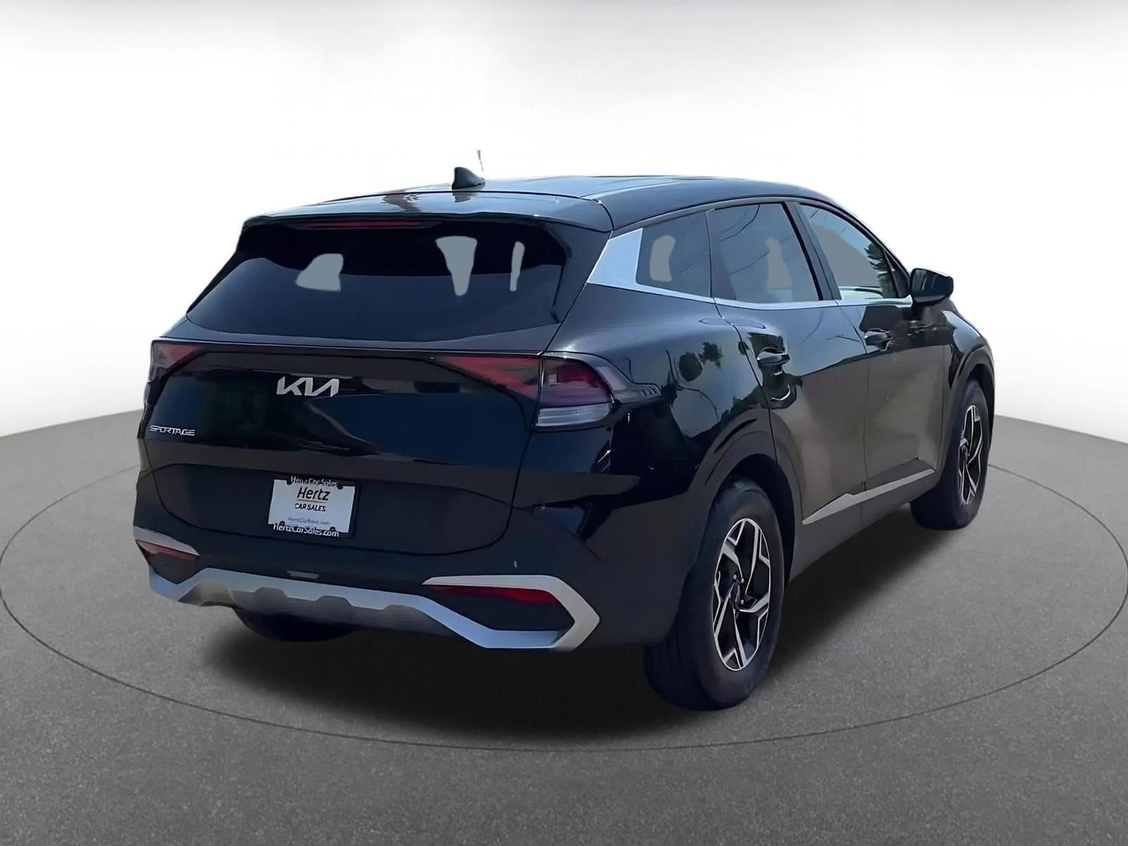 Thumbnail: 2025 Kia Sportage - 14