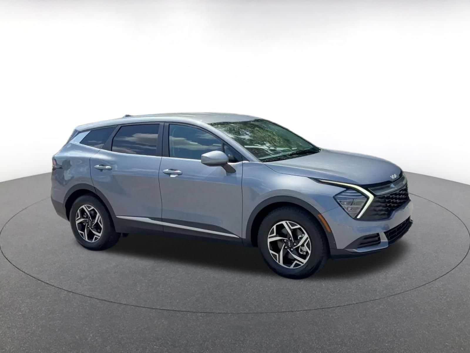 Thumbnail: 2025 Kia Sportage - 2