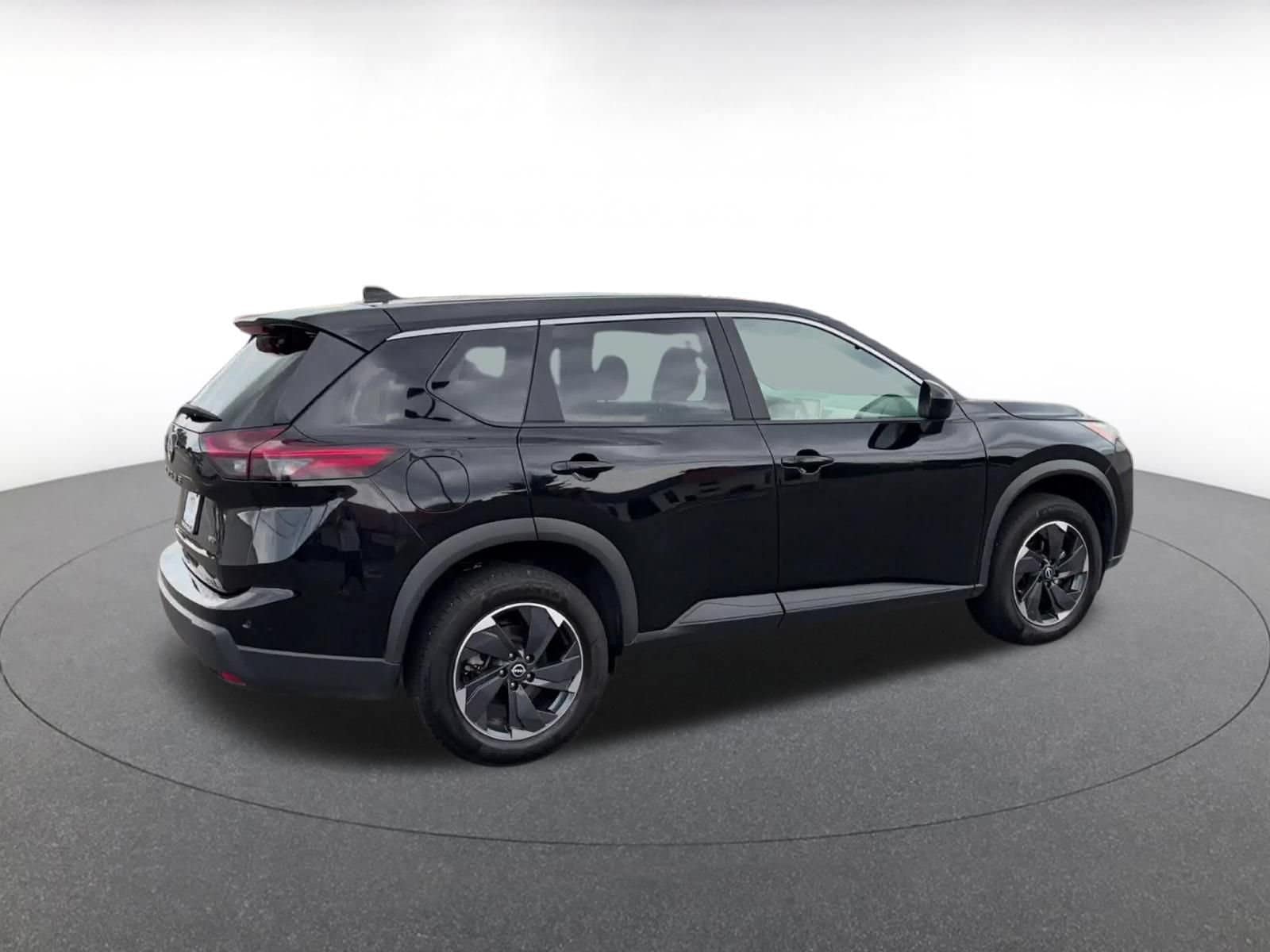 Thumbnail: 2025 Nissan Rogue - 14
