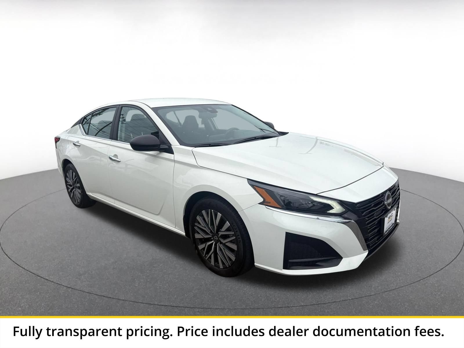 Thumbnail: 2025 Nissan Altima - 1