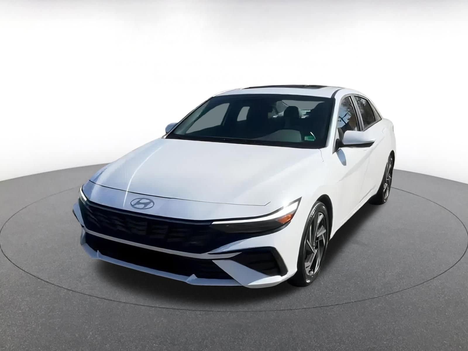 Thumbnail: 2025 Hyundai Elantra - 7