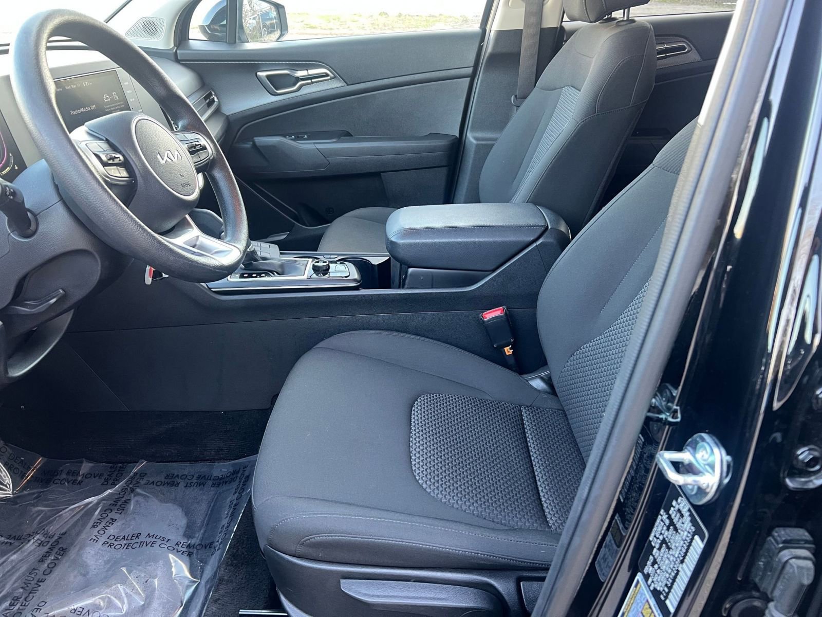 Thumbnail: 2025 Kia Sportage - 25