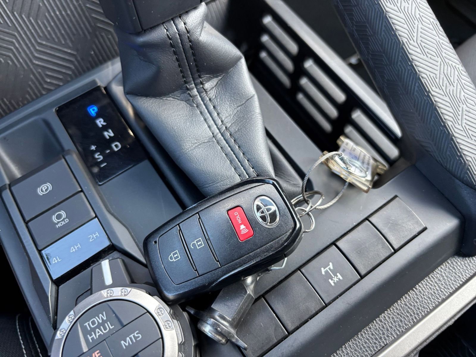 Thumbnail: 2024 Toyota Tacoma - 22