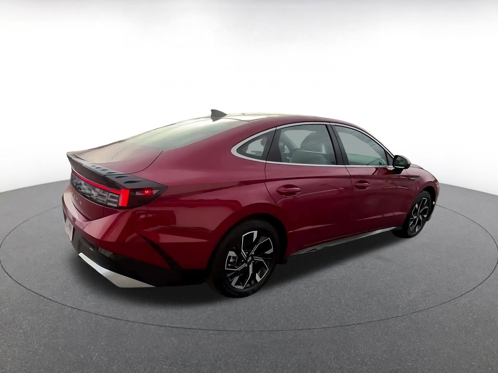 Thumbnail: 2025 Hyundai Sonata - 14