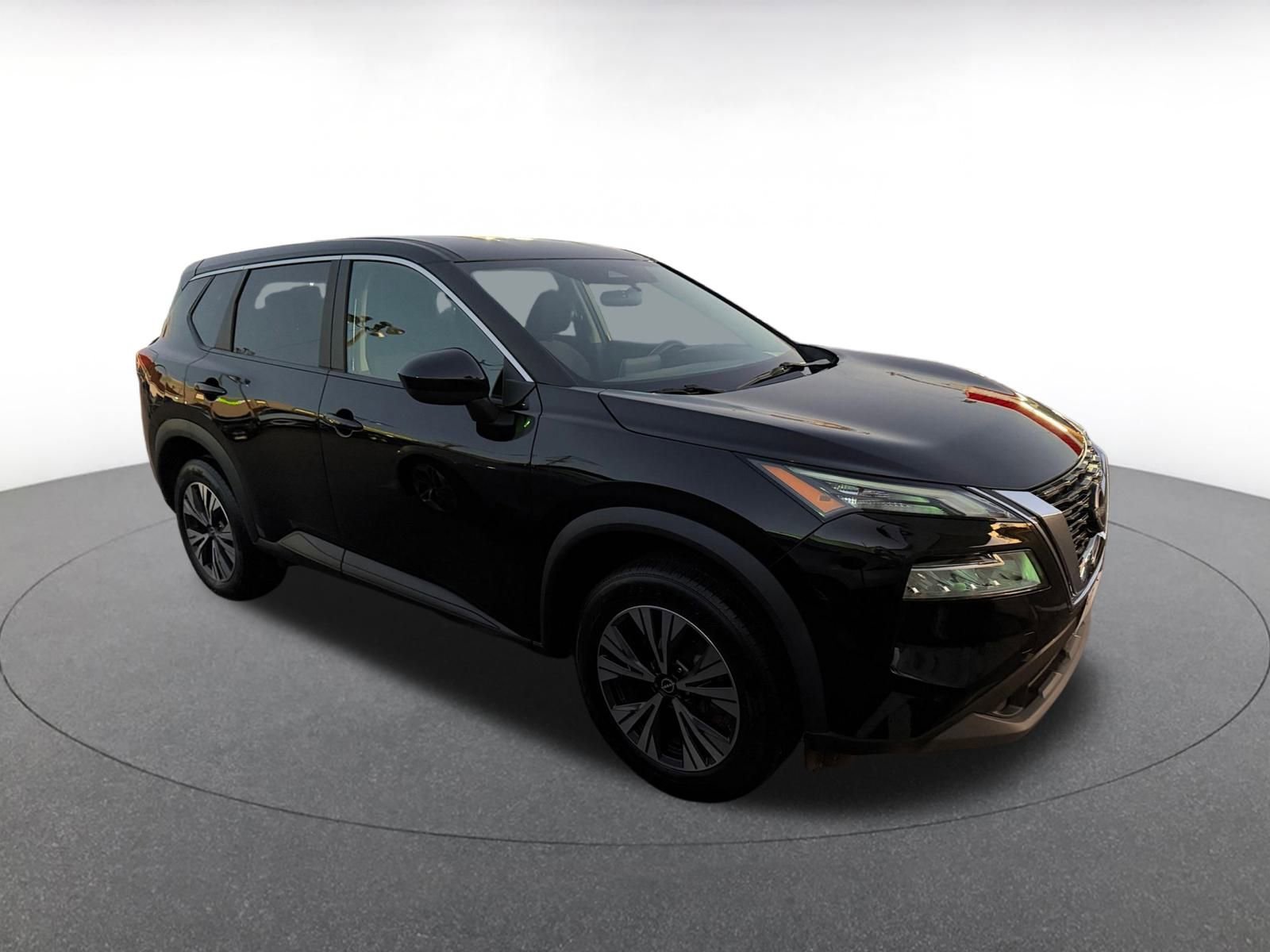 Thumbnail: 2024 Nissan Rogue - 1