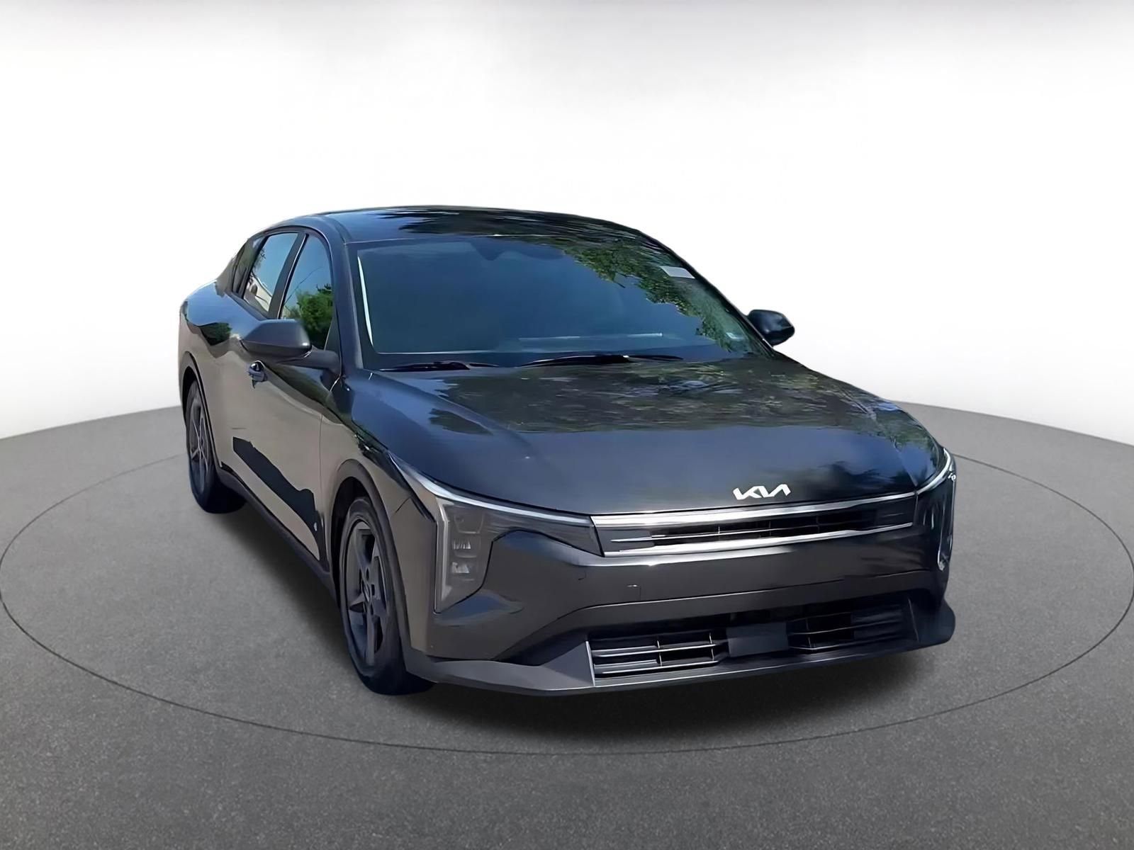 Thumbnail: 2025 Kia K4 - 3