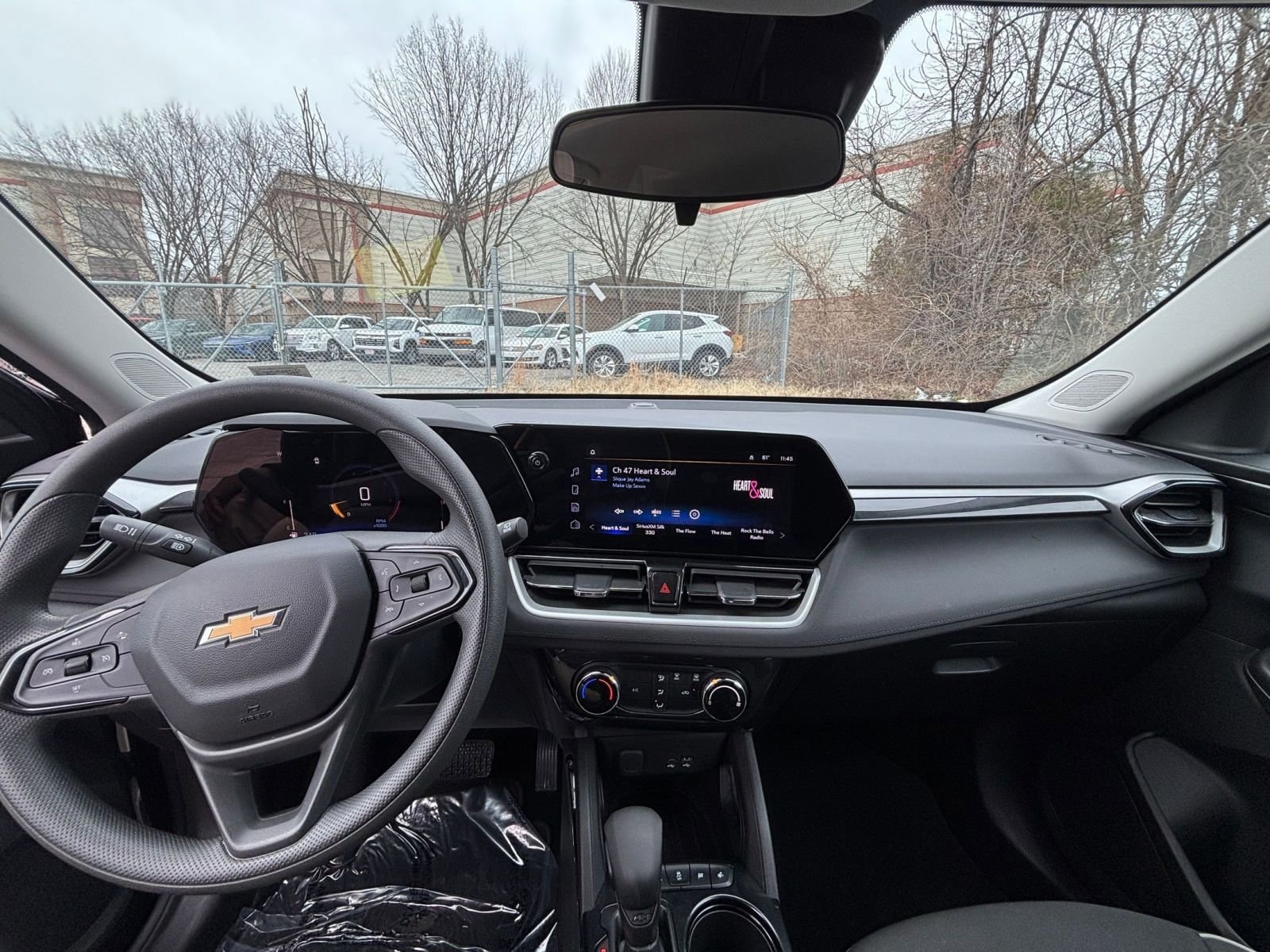 Thumbnail: 2025 Chevrolet TrailBlazer - 17