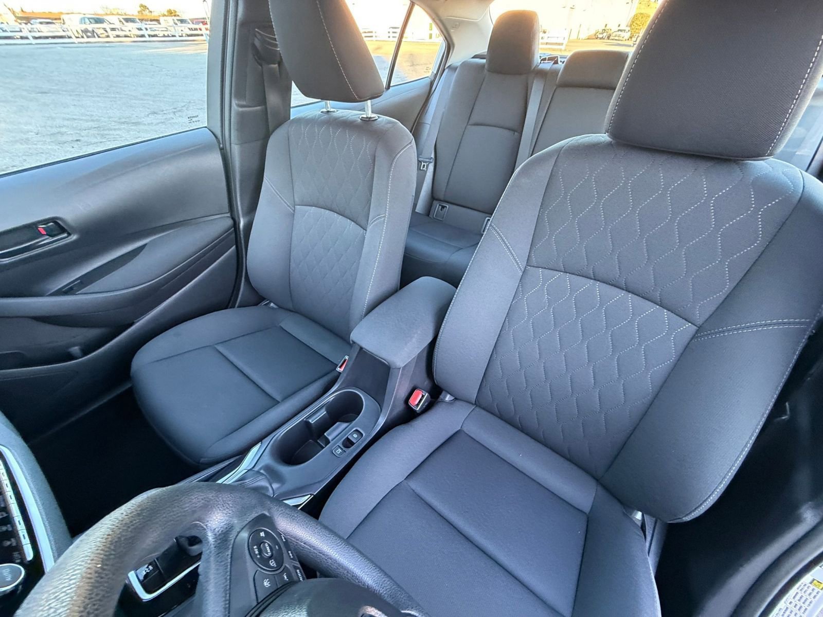 Thumbnail: 2025 Toyota Corolla - 34