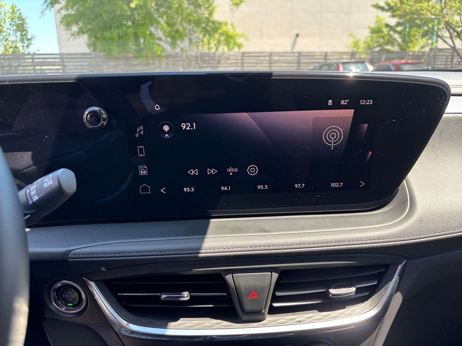 Thumbnail: 2025 Buick Encore GX - 21